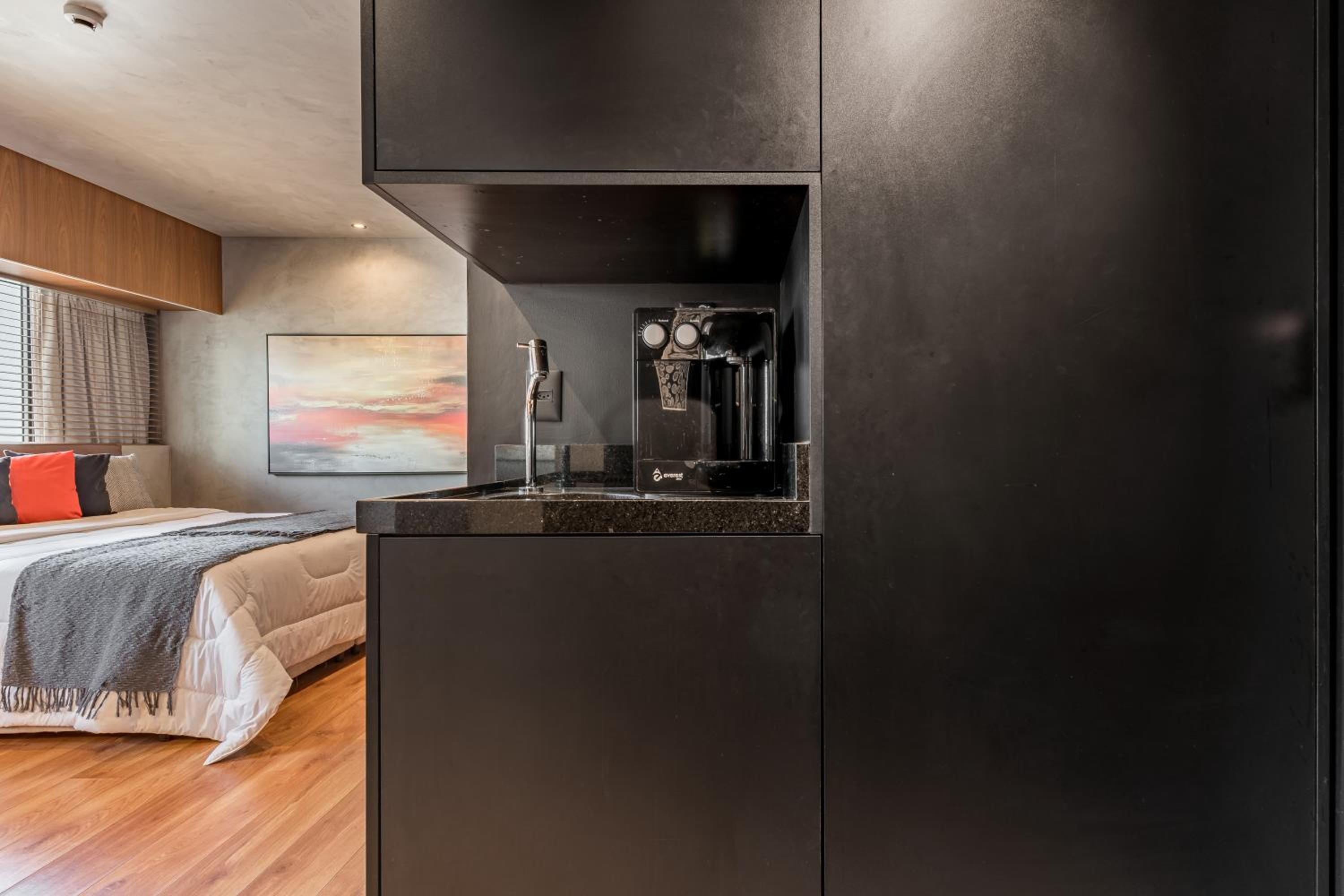 Apartment - Photo 4