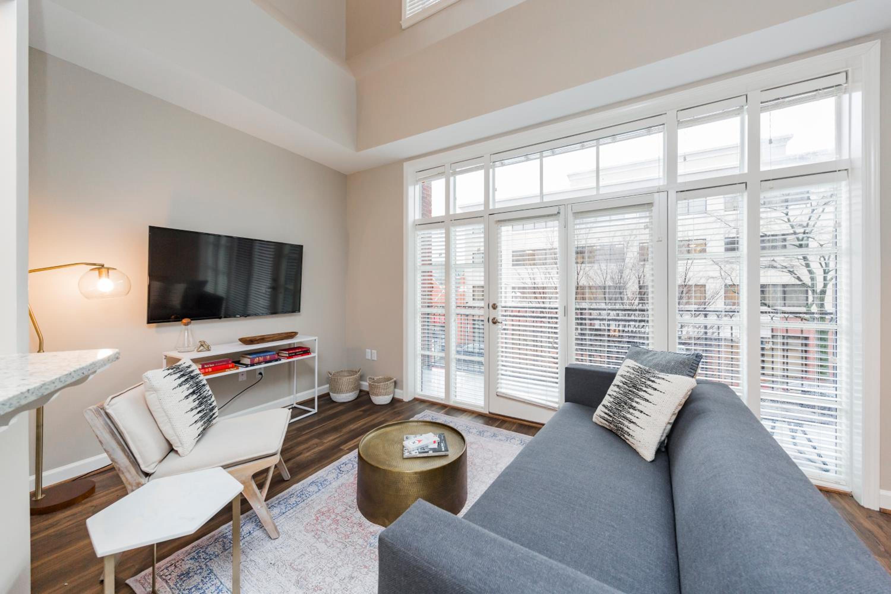 One Bedroom Loft Apartment photo 1