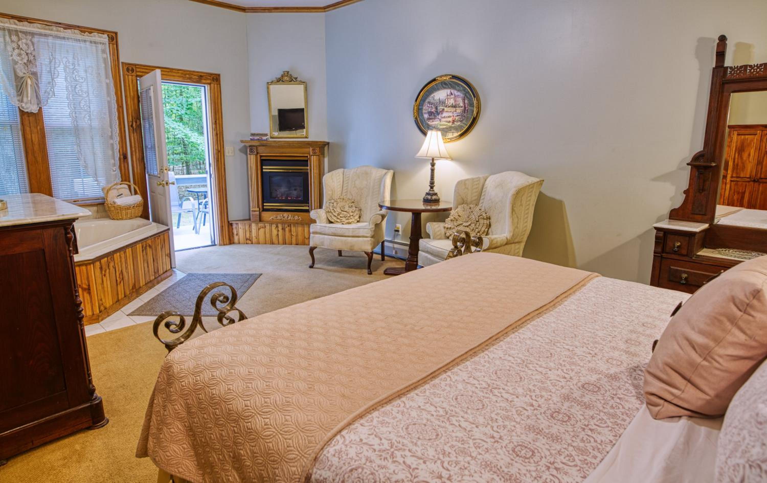 King Suite with Balcony