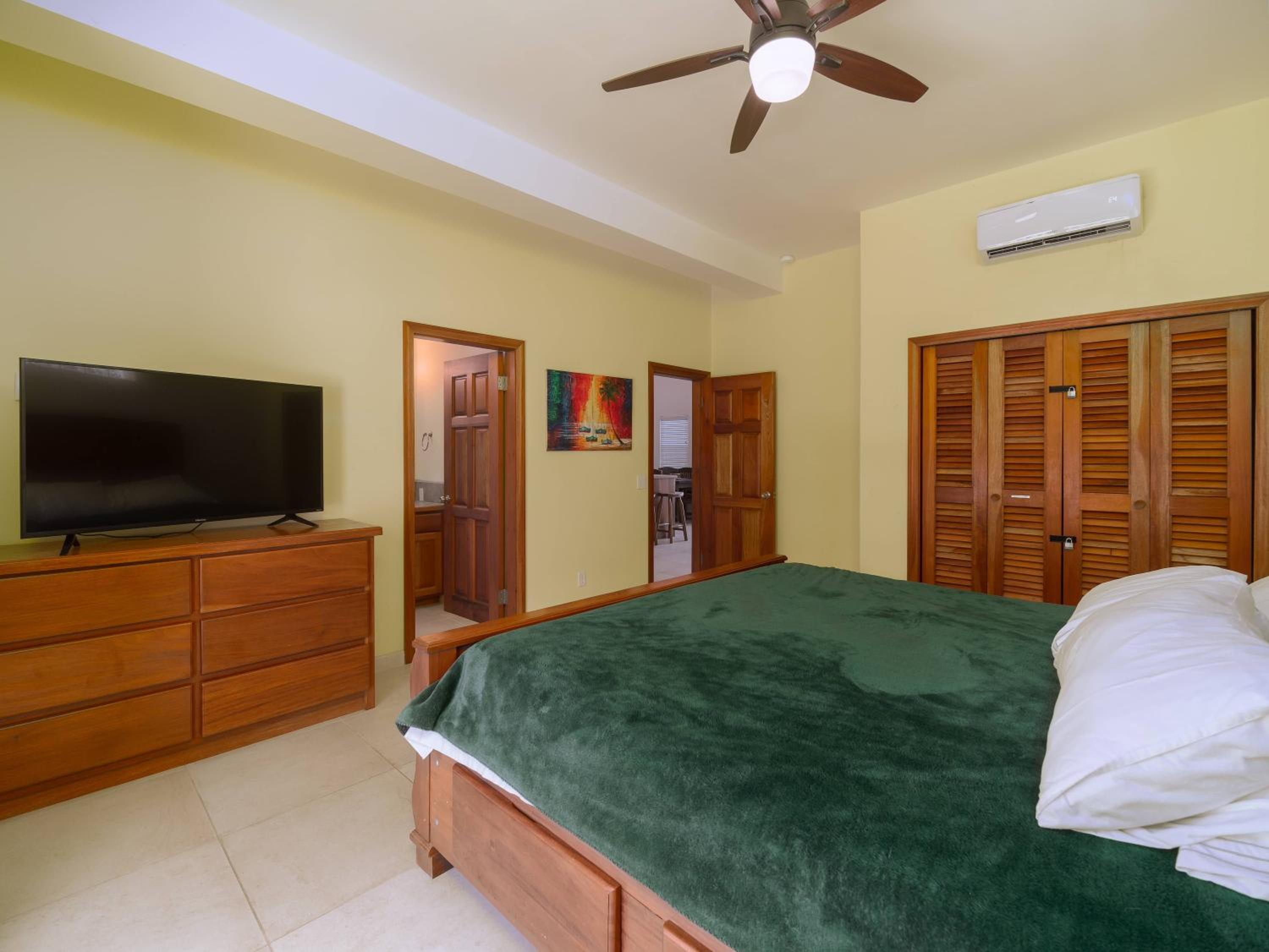 Two-Bedroom Villa photo 3