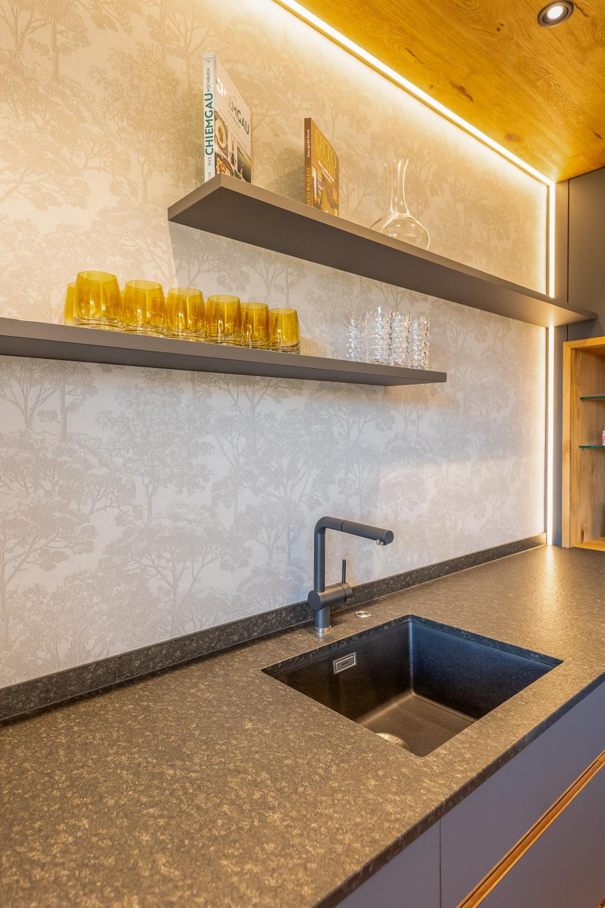 Apartment mit 2 Schlafzimmern, Seeblick und Sauna photo 2