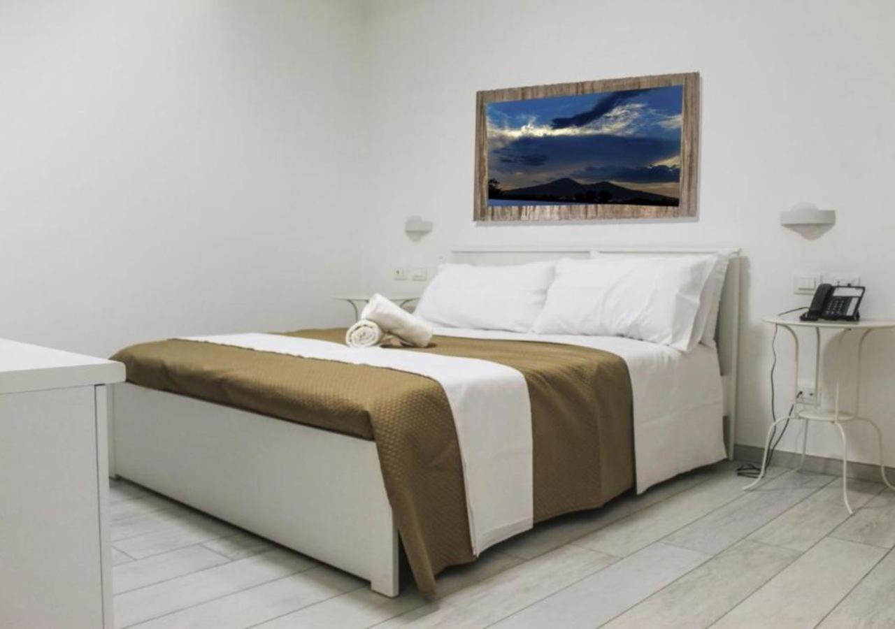 Standard Triple Room - Photo 1