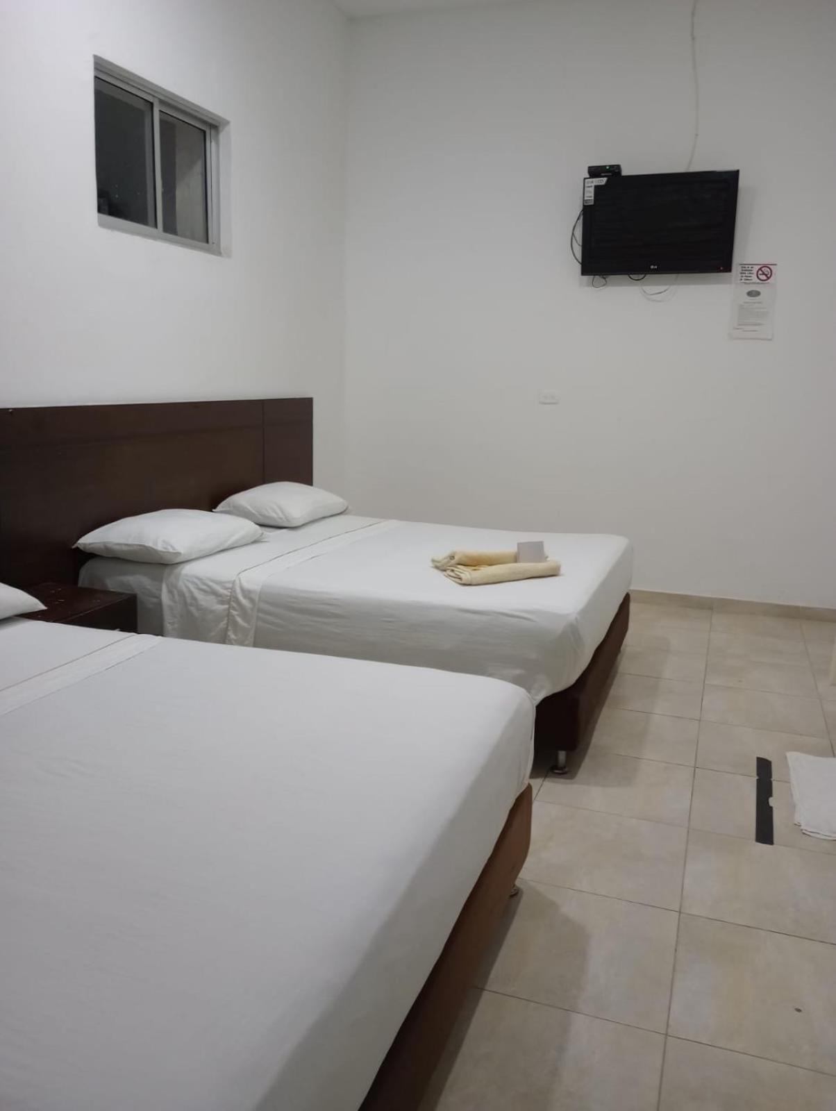 Double Room With Two Double Beds photo 3