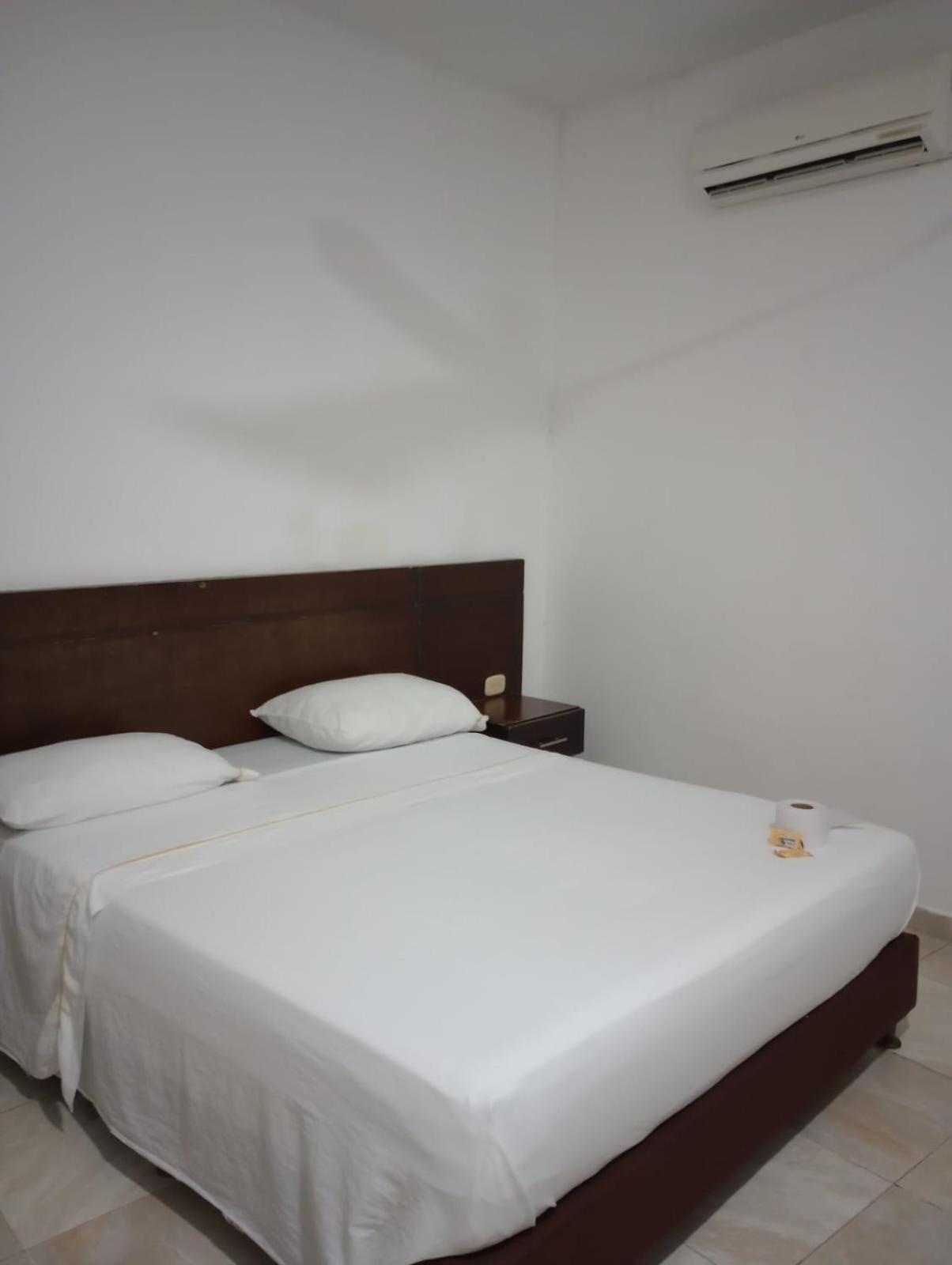 Double Room With Private Bathroom photo 2