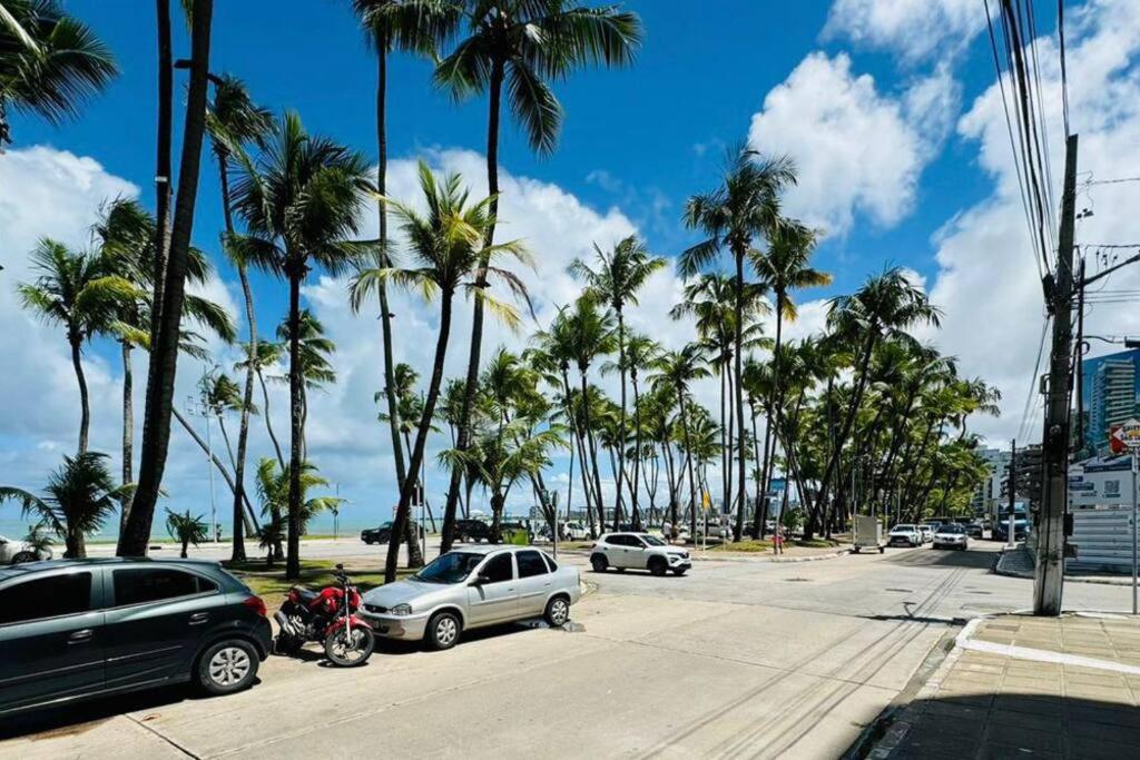 One-Bedroom Apartment - Oceanfront photo 2