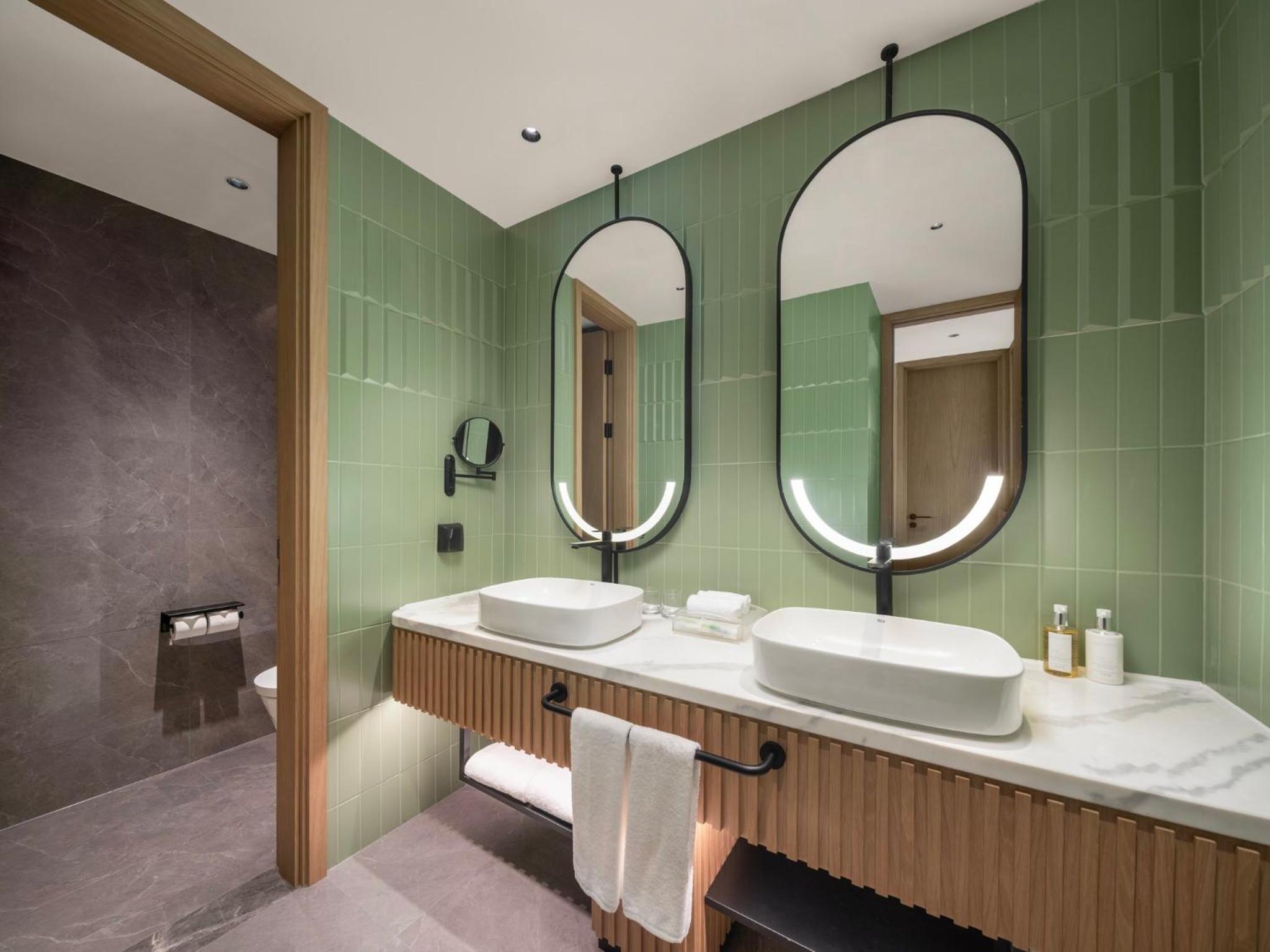 One-Bedroom Suite