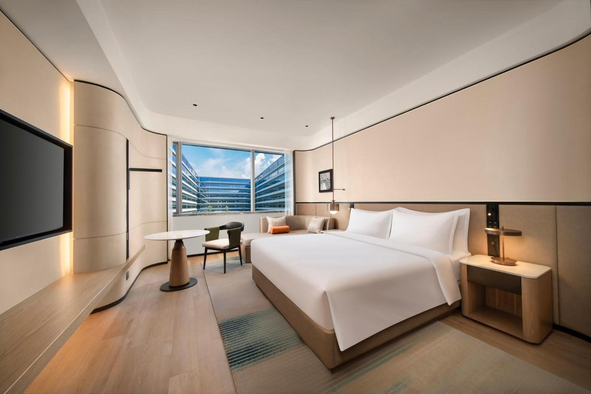 Standard King Room
