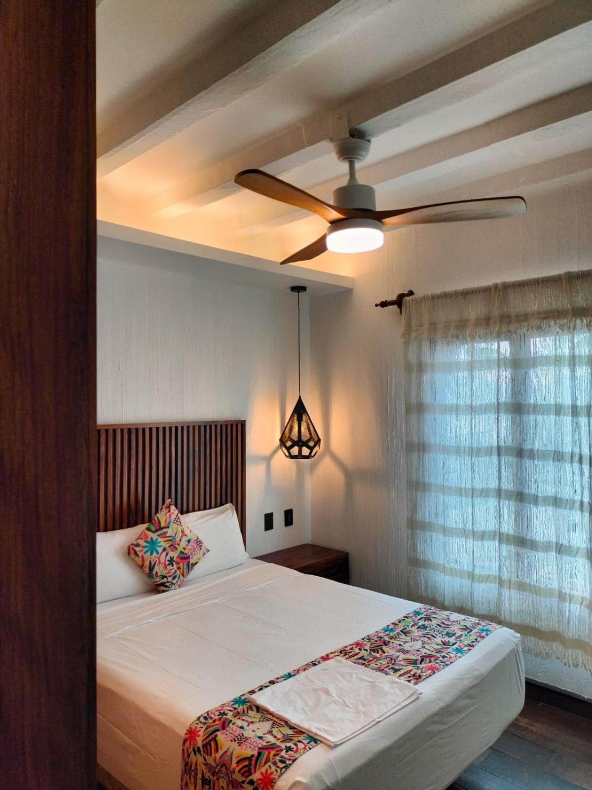 Bungalow with Sea View photo 2