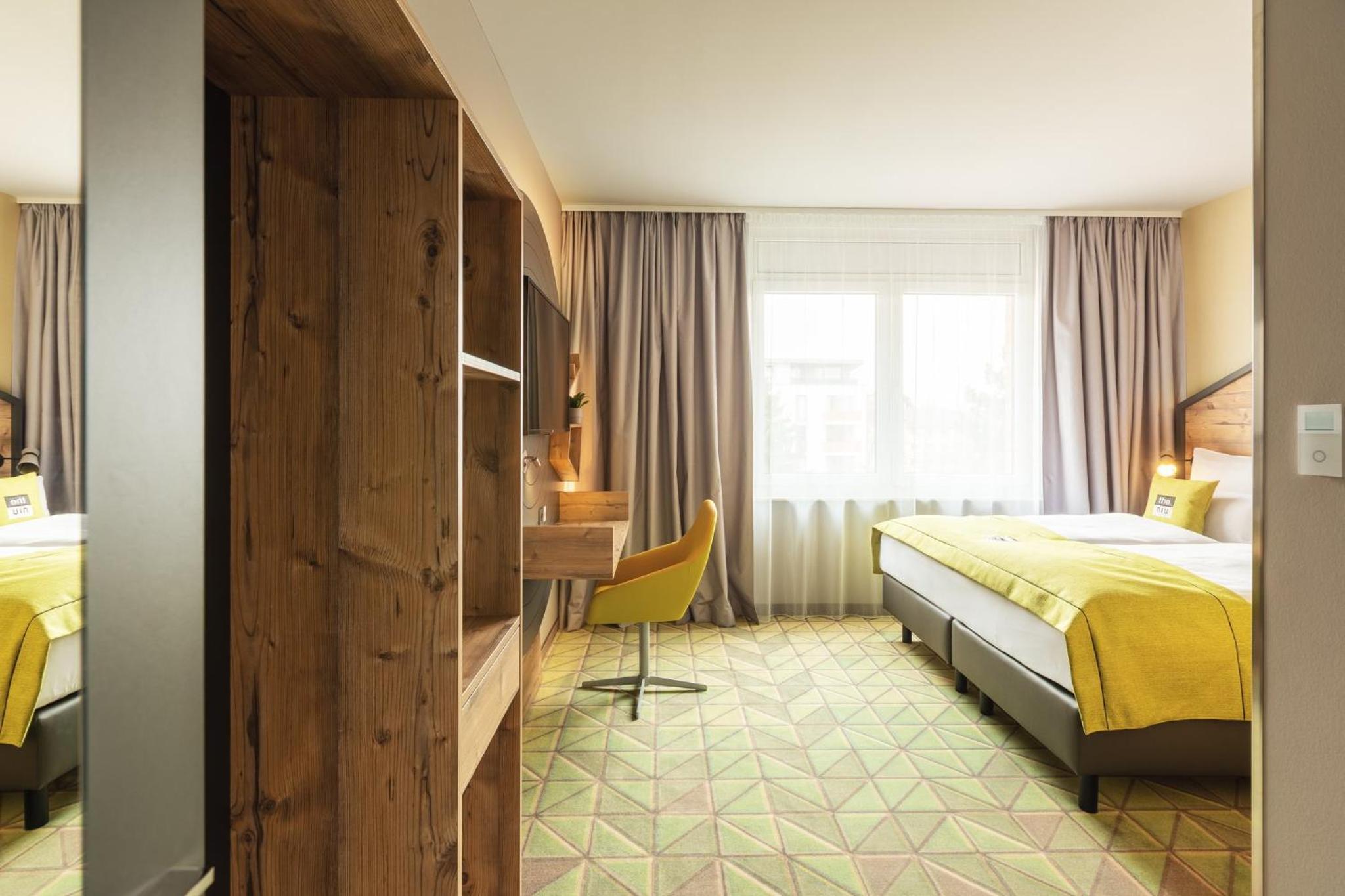 Premium Queen Room - Photo 5