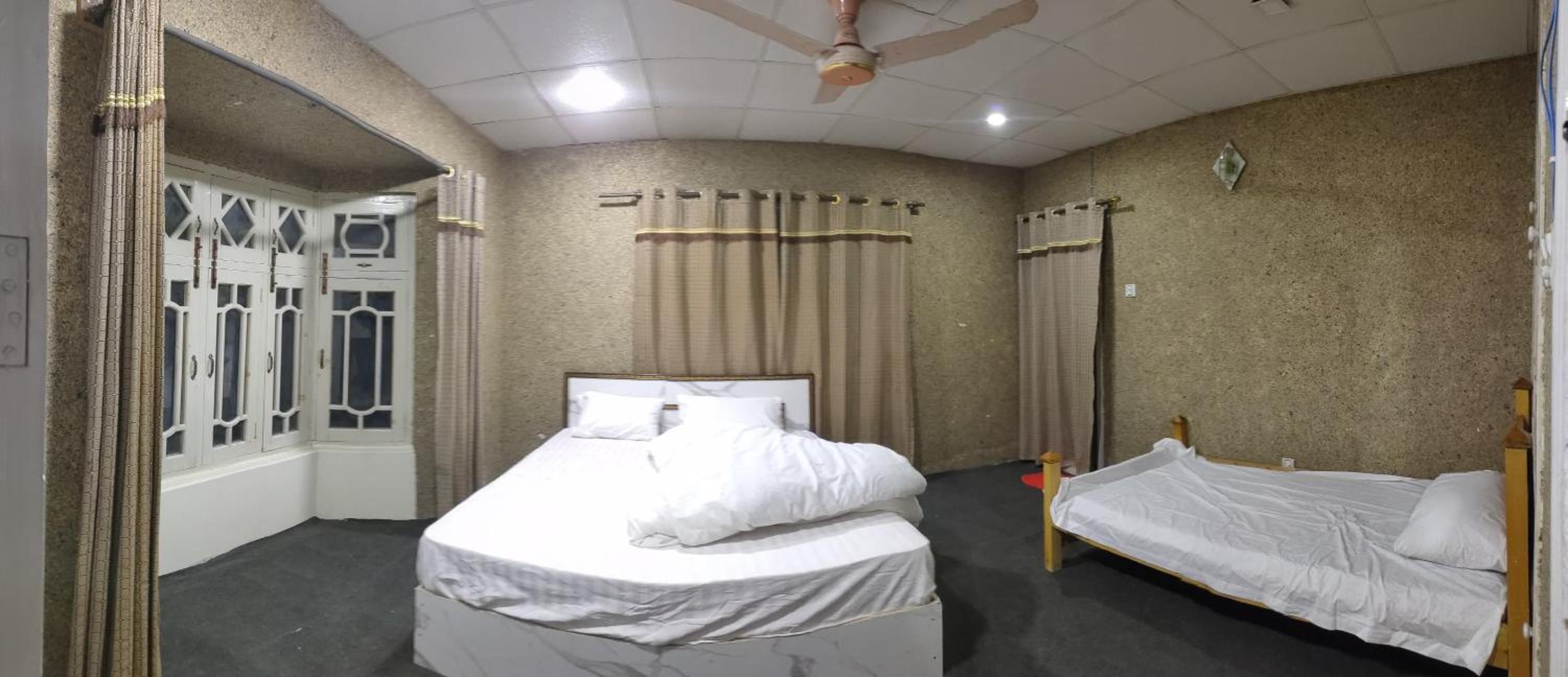 Luxury Triple Room