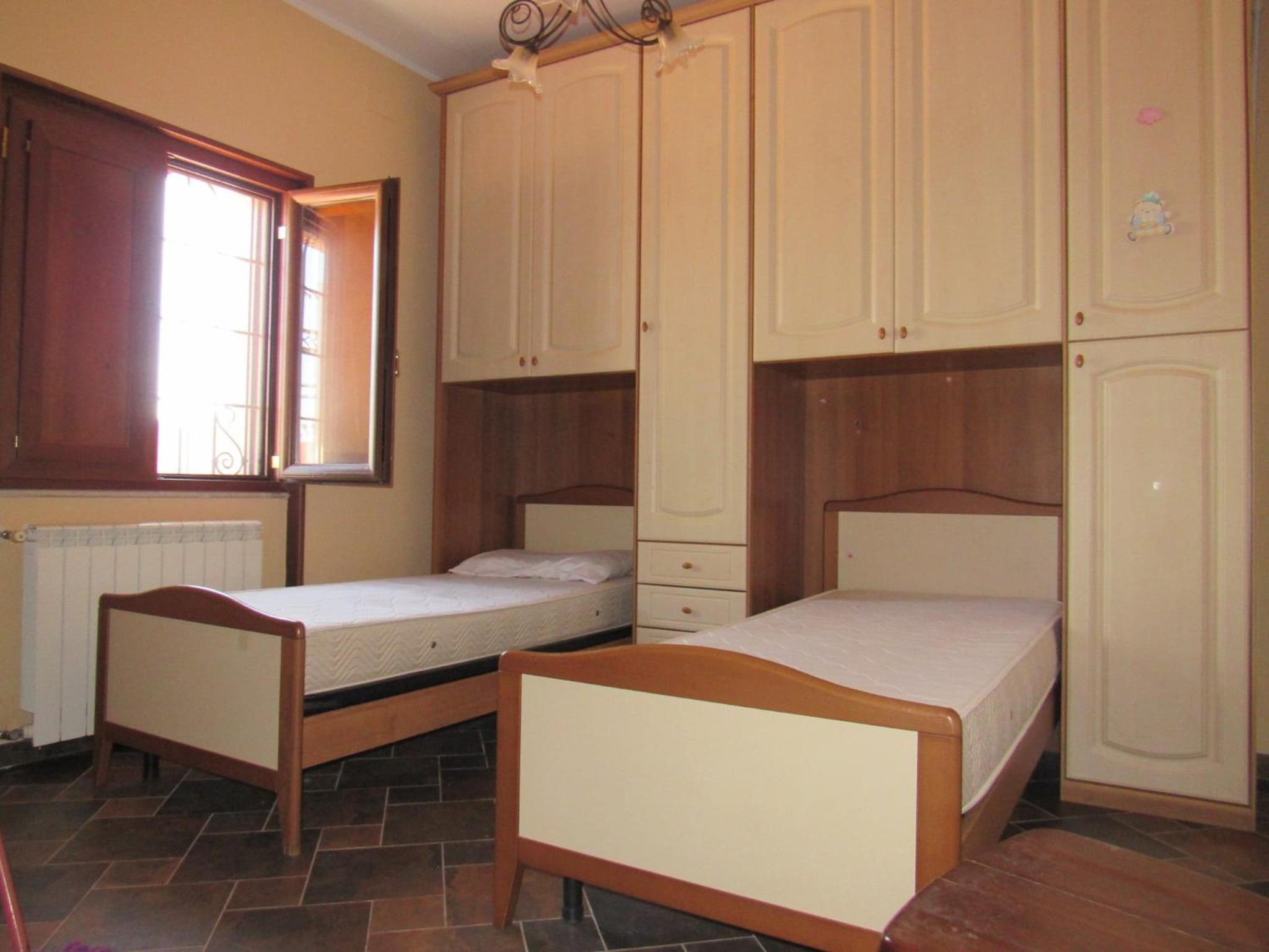 Large Double Room photo 3