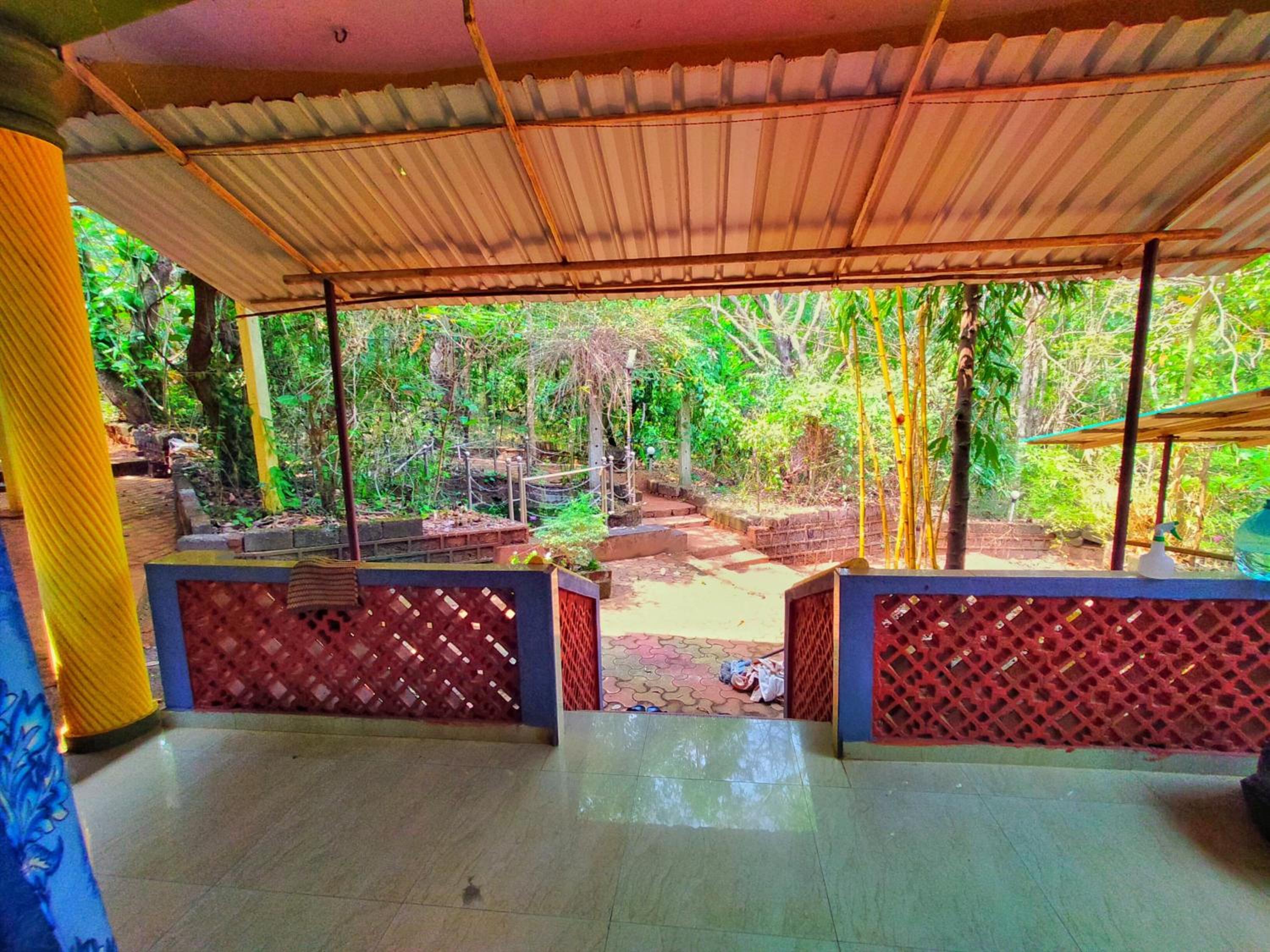 Family Room with Balcony - Photo 7