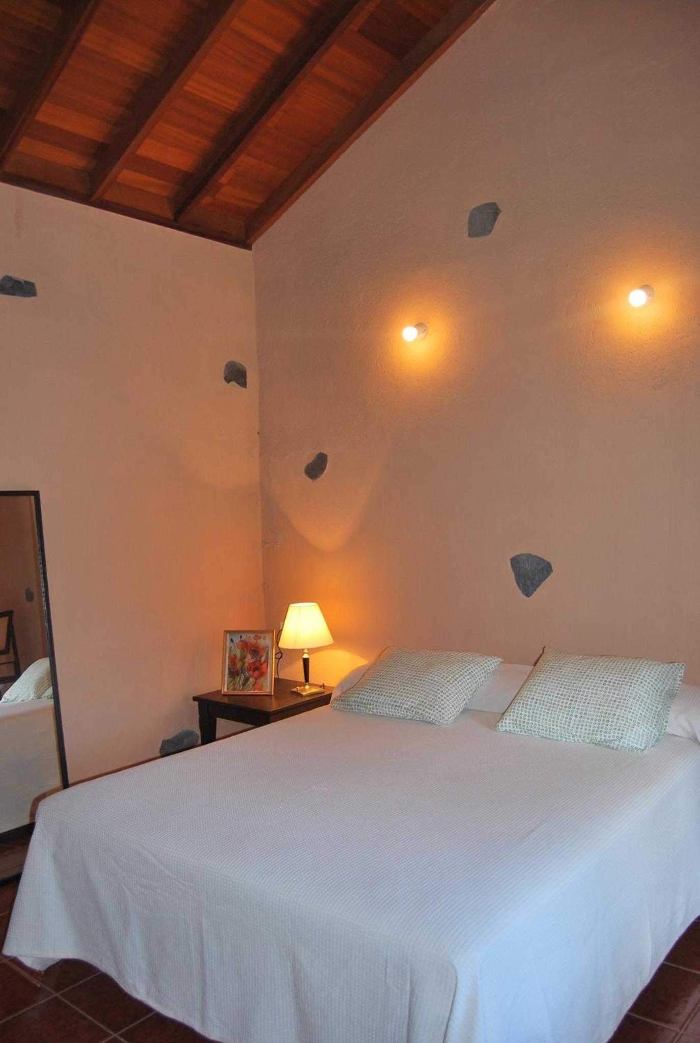 Superior One-Bedroom Cottage (2 Adults) photo 2