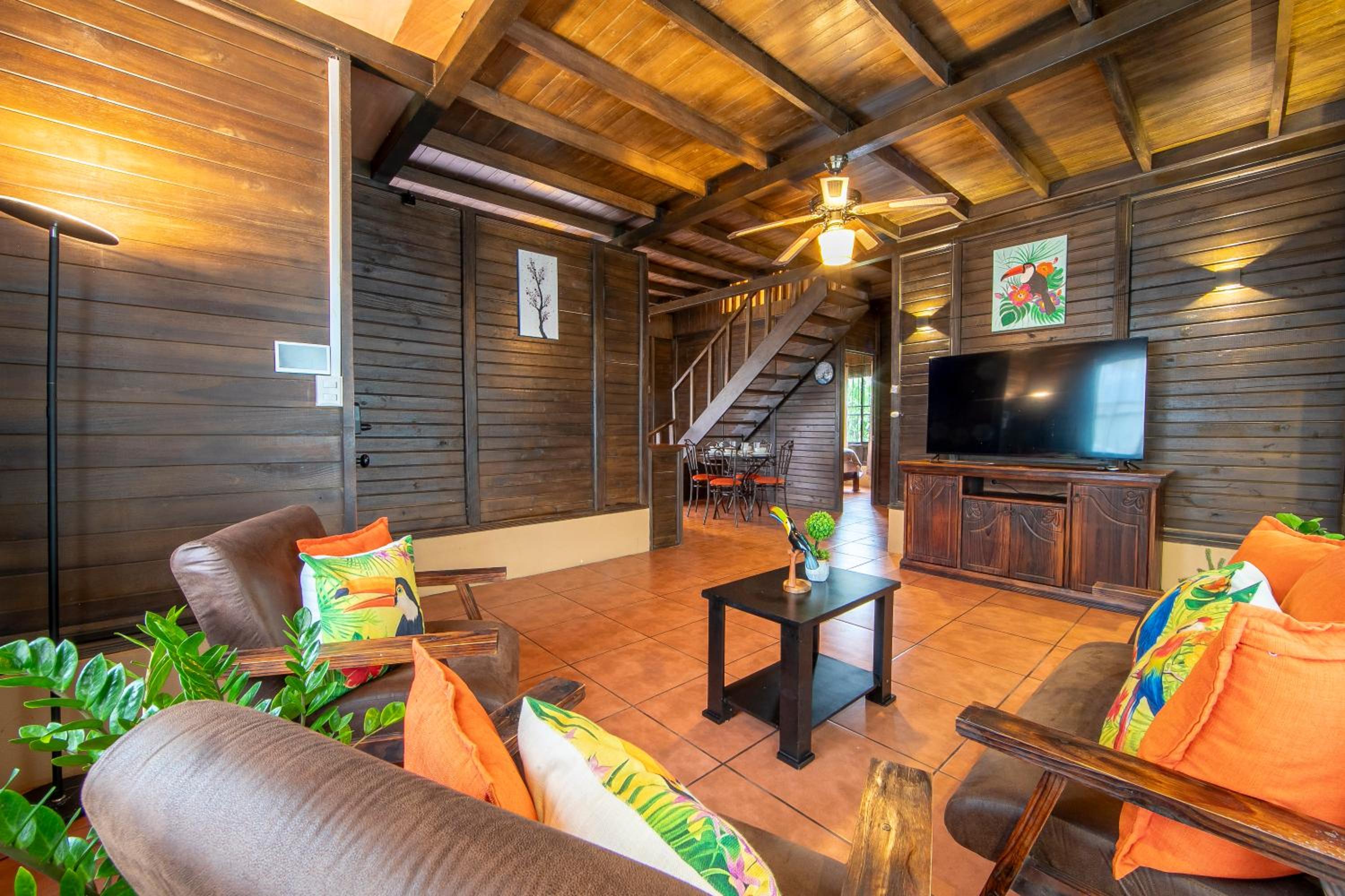 Four-Bedroom House photo 1