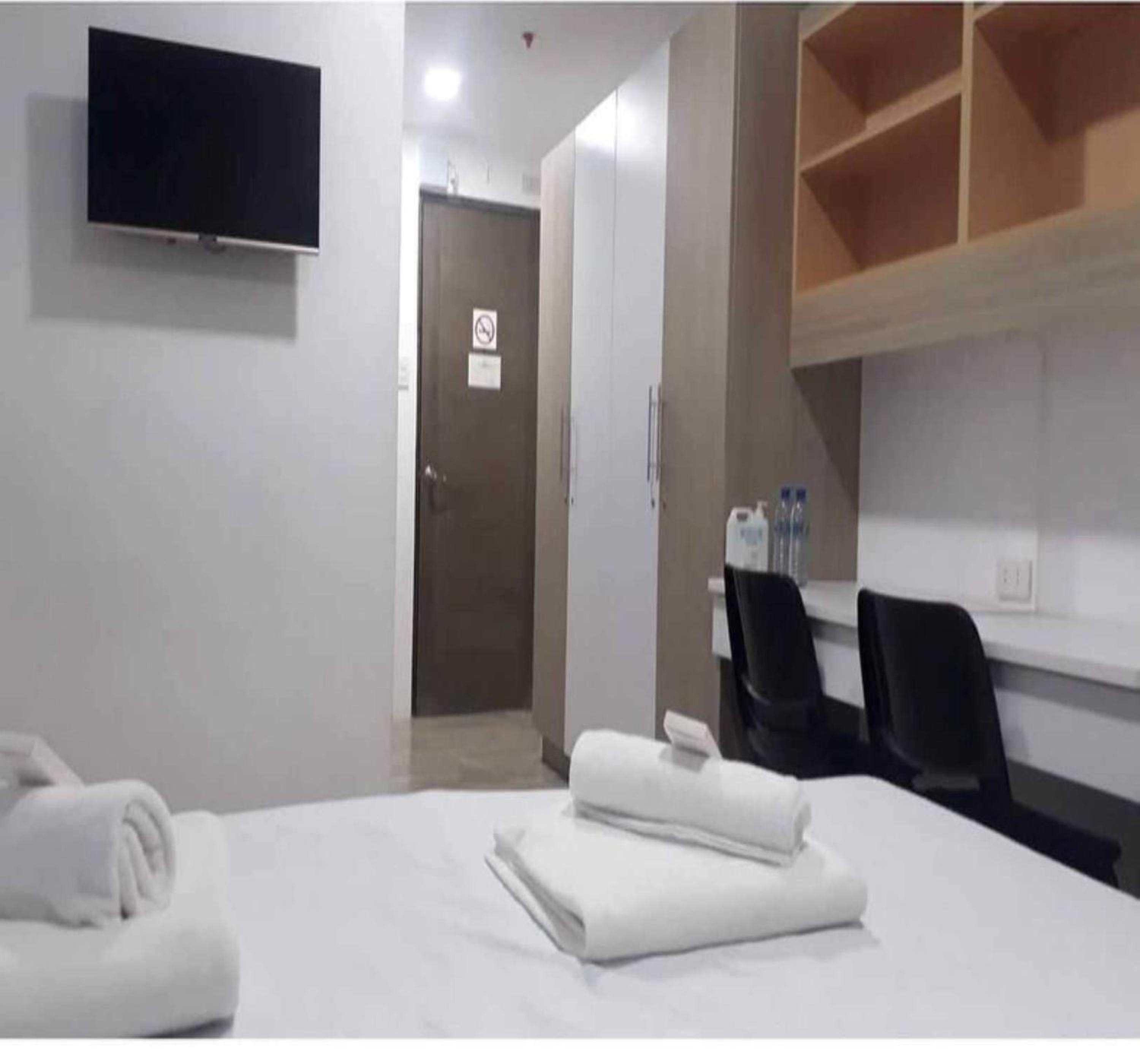 Deluxe Twin Room - Photo 3