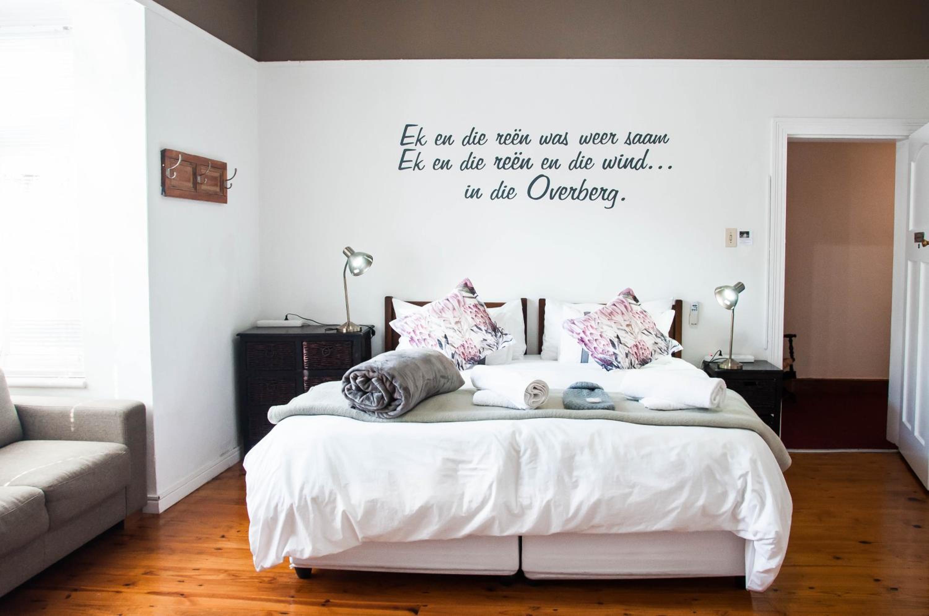 Luxury King Room - 5