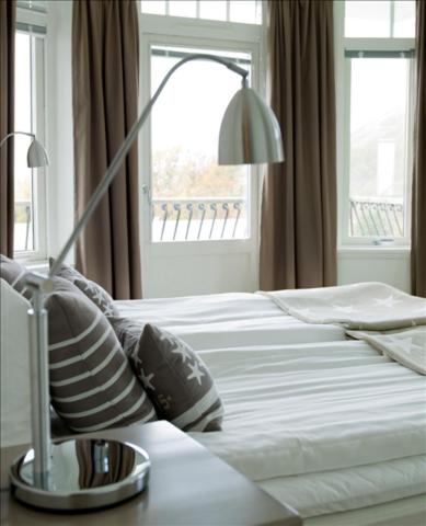 Double room at Olympia (656 ft from the mainbuilding)