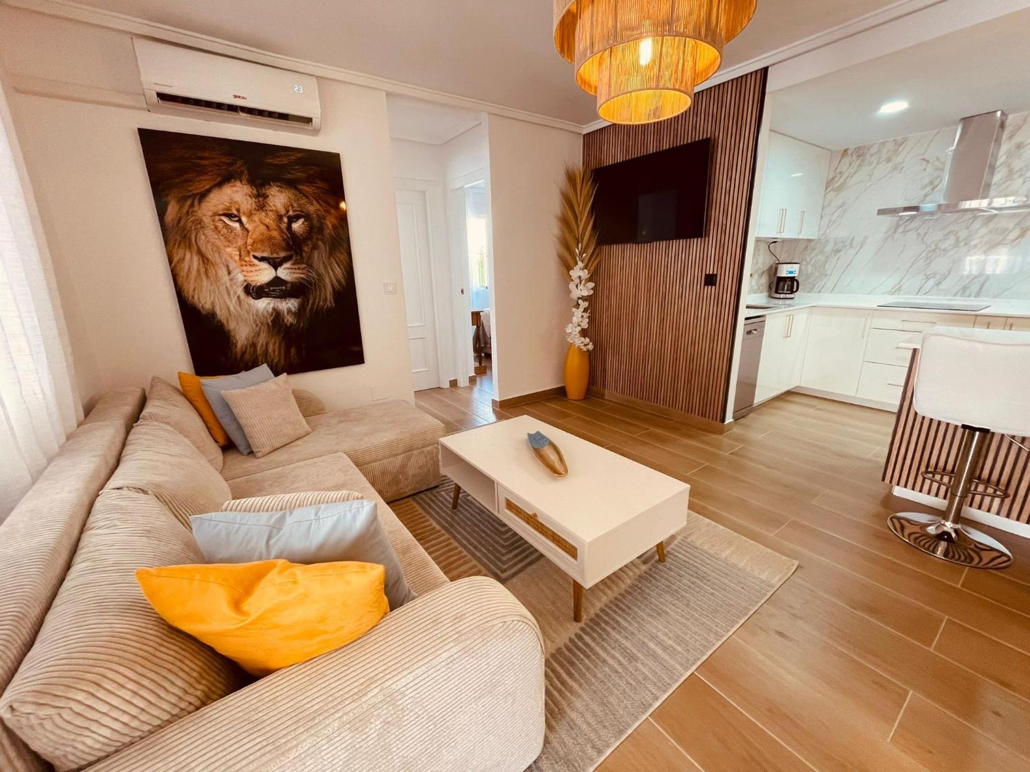 Three-Bedroom House photo 3