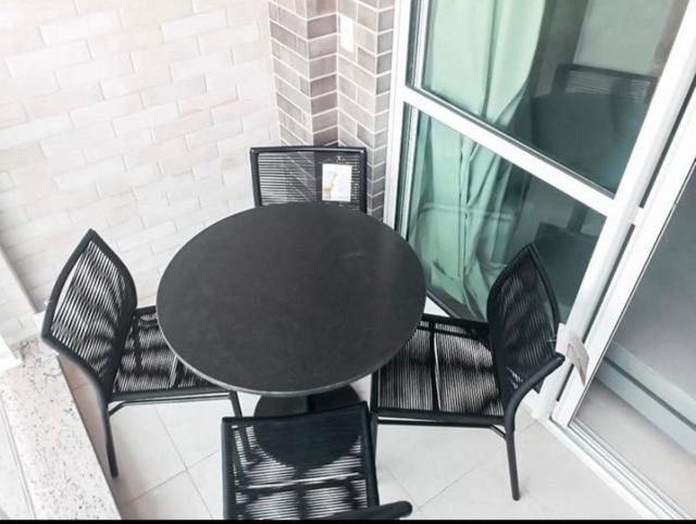 One-Bedroom Apartment with Balcony photo 2