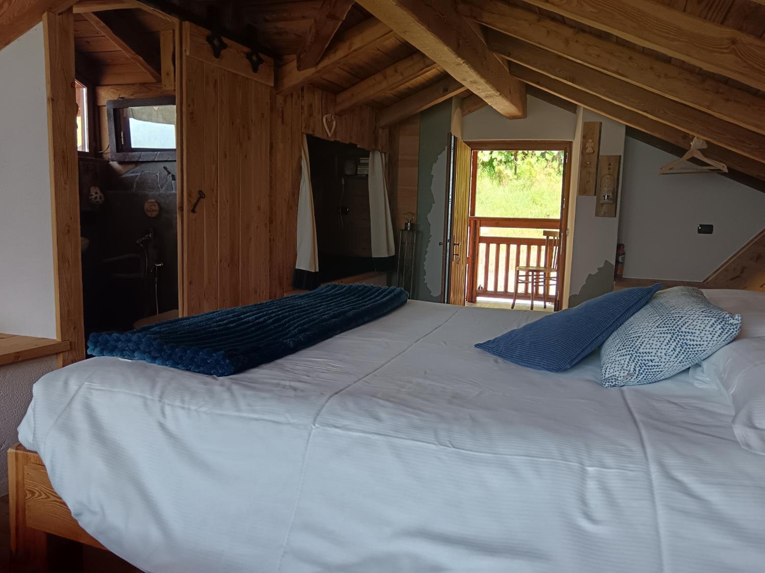 King Room With Mountain View photo 2