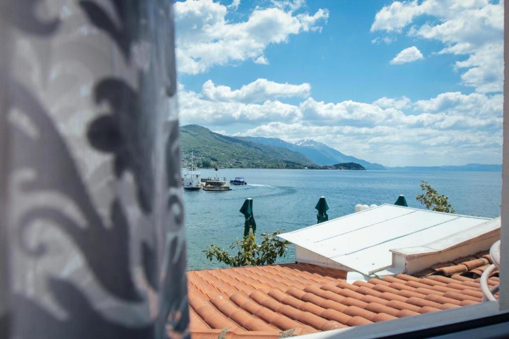 Double Room with Lake View