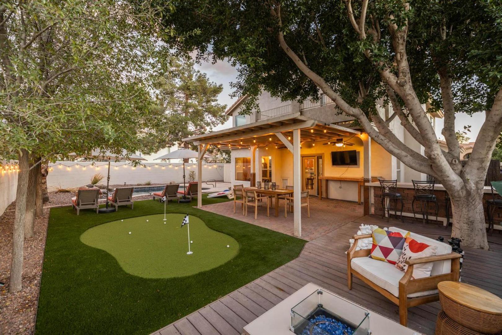 Five-Bedroom Holiday Home photo 2