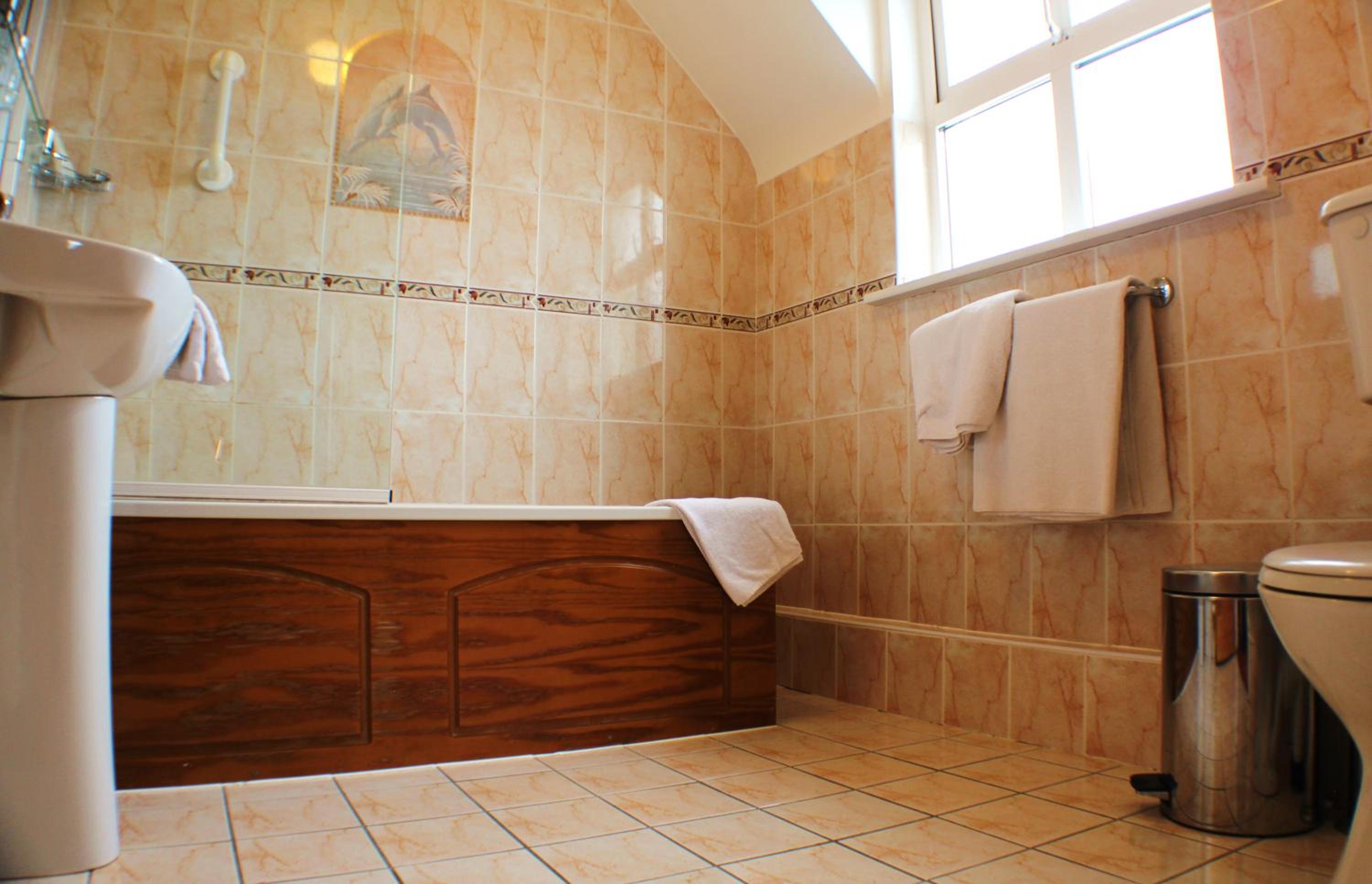Double Room - Photo 4
