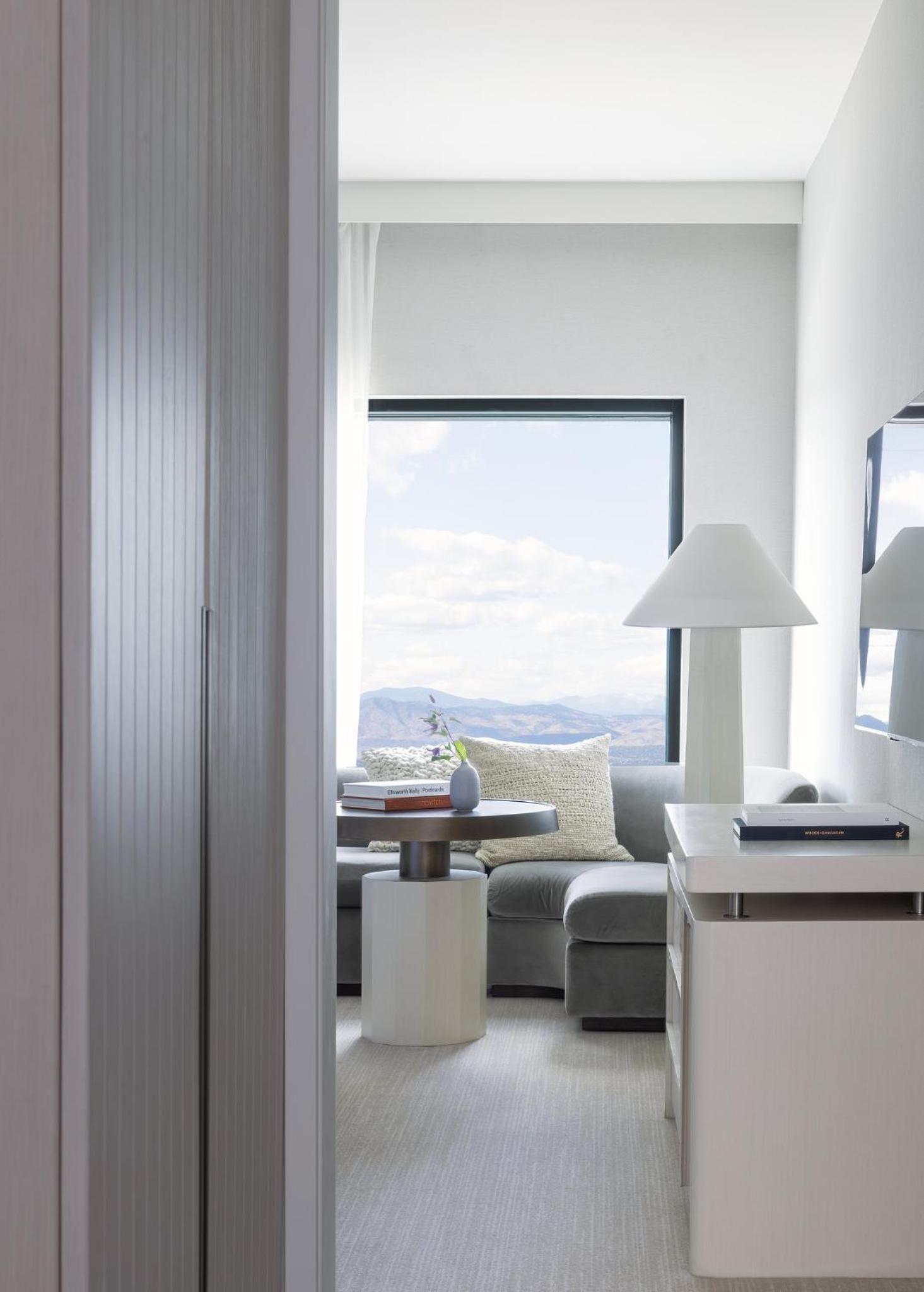 King Room with Mountain View - Photo 13
