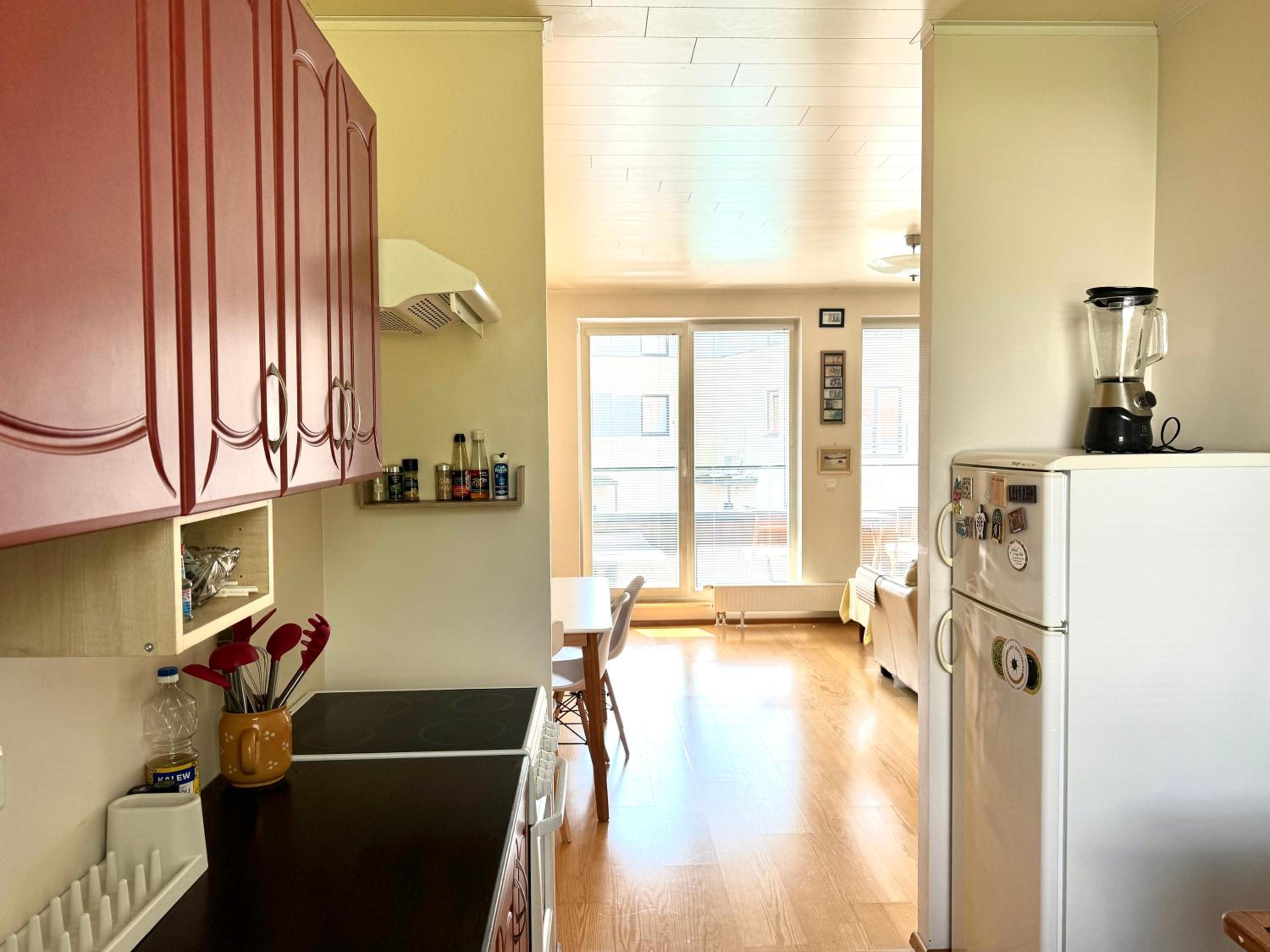 Three-Bedroom Apartment - Photo 15