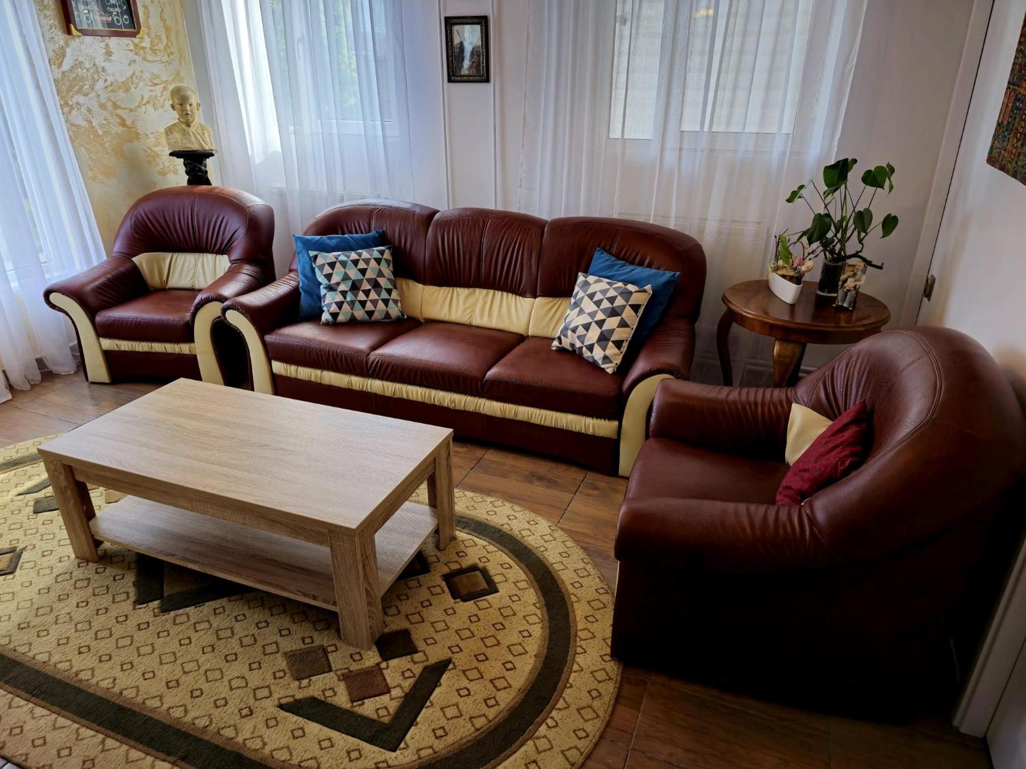 Deluxe Apartment photo 3