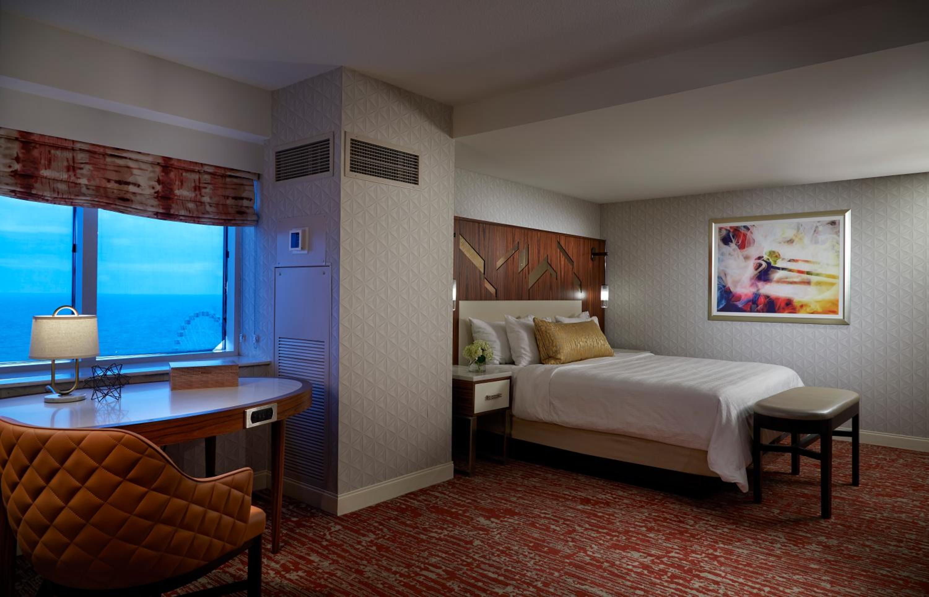 South Tower Apollo Ocean Suite - Photo 5