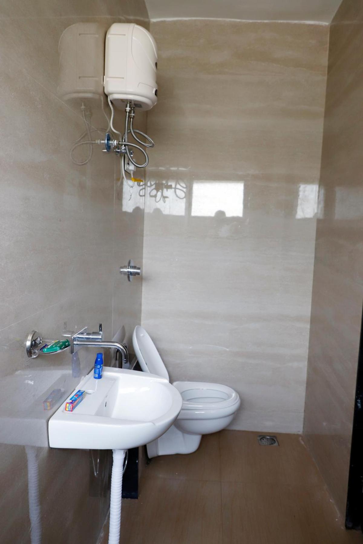 Double Room With Private Bathroom photo 1