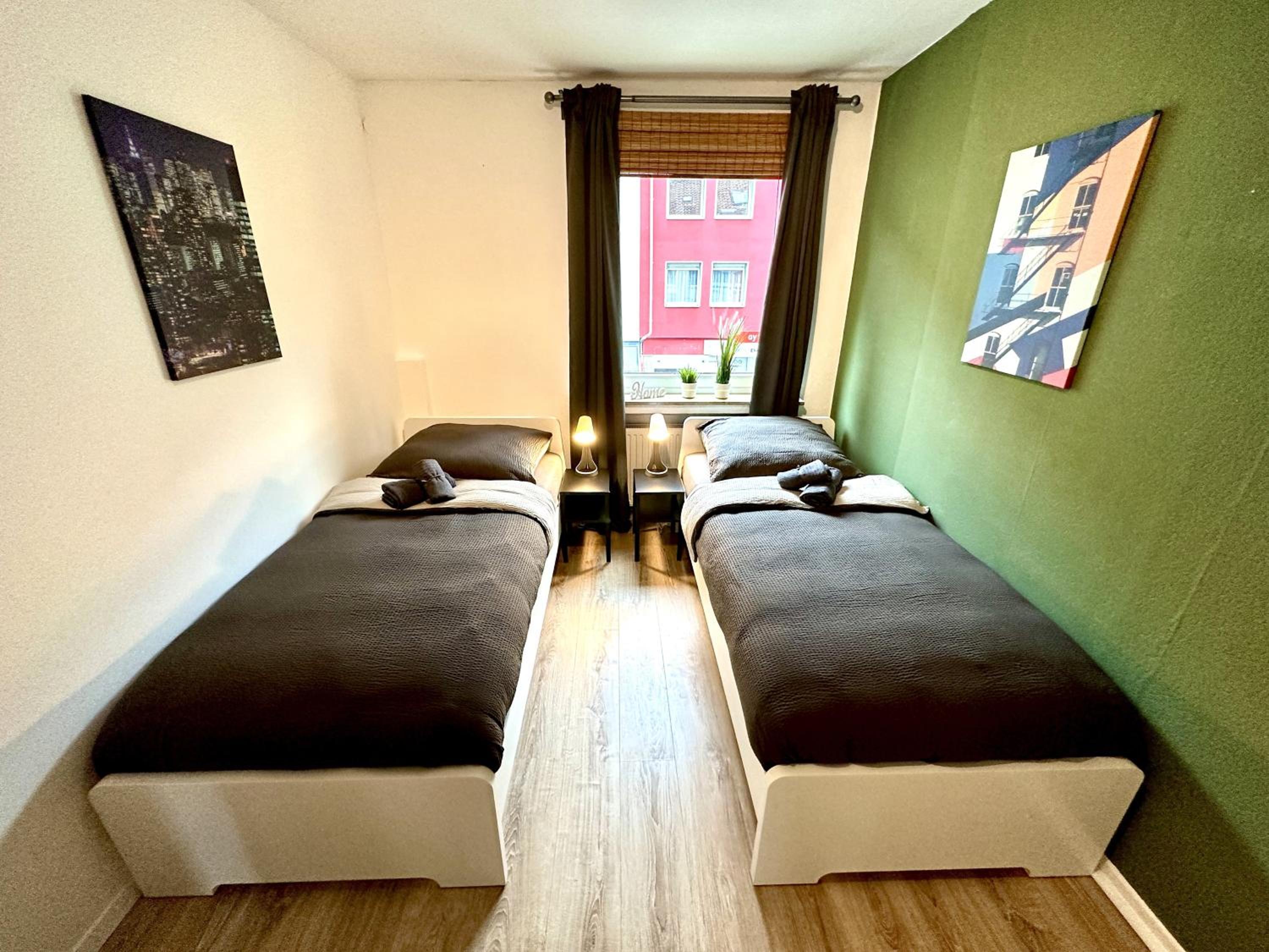 Three-Bedroom Apartment photo 2