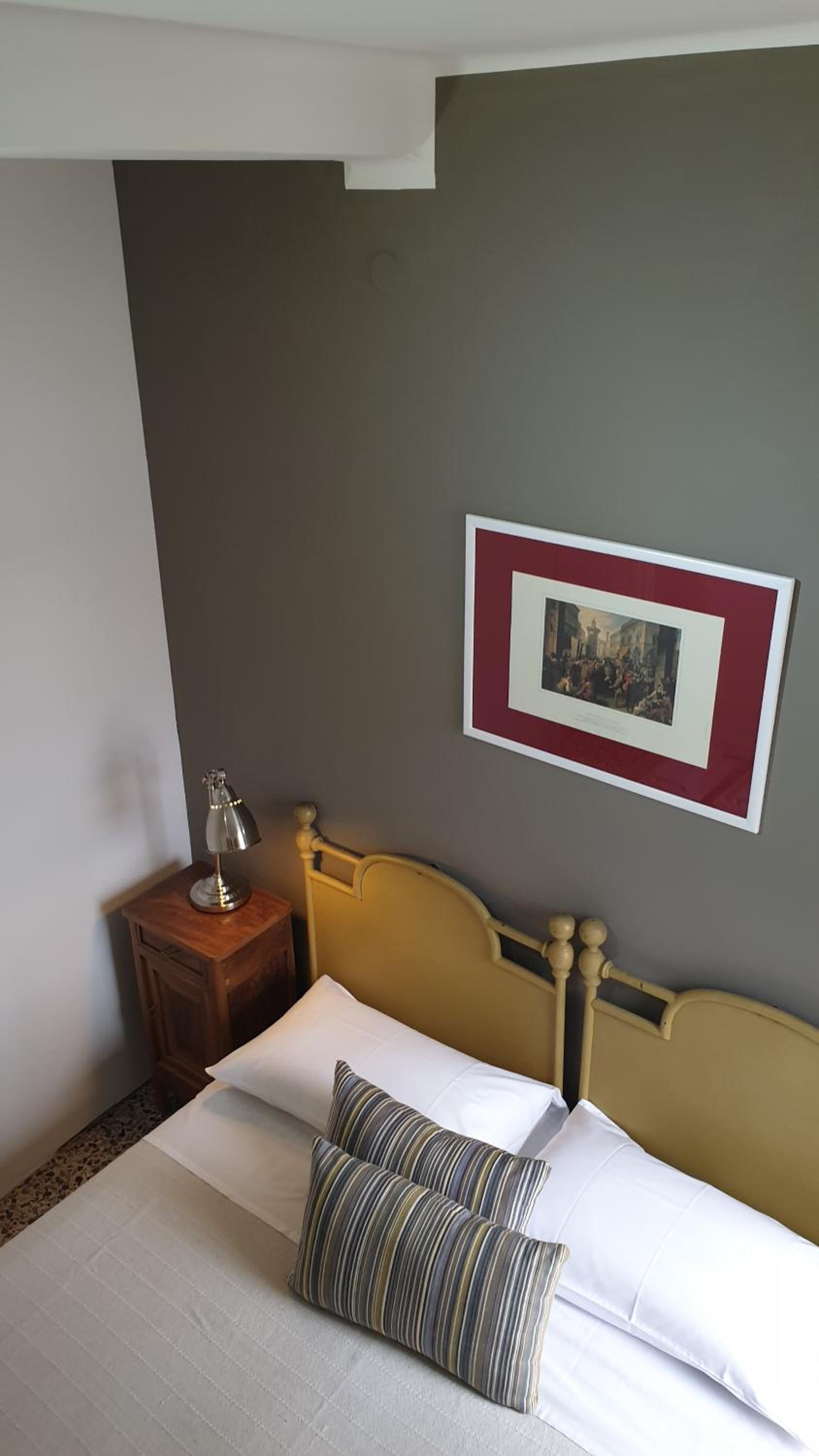 Two-Bedroom Apartment - Photo 20