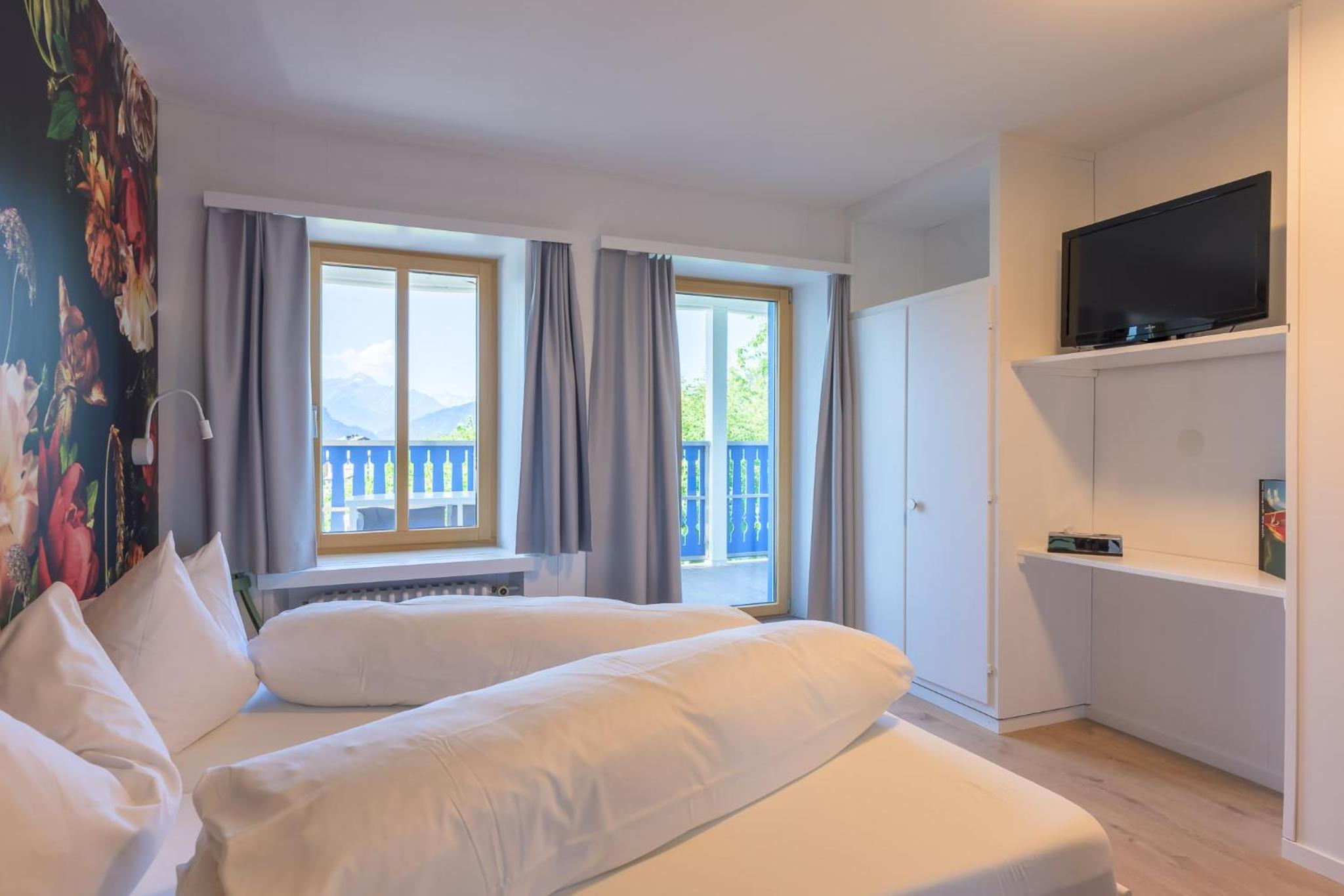 Deluxe Double Room - Photo 14