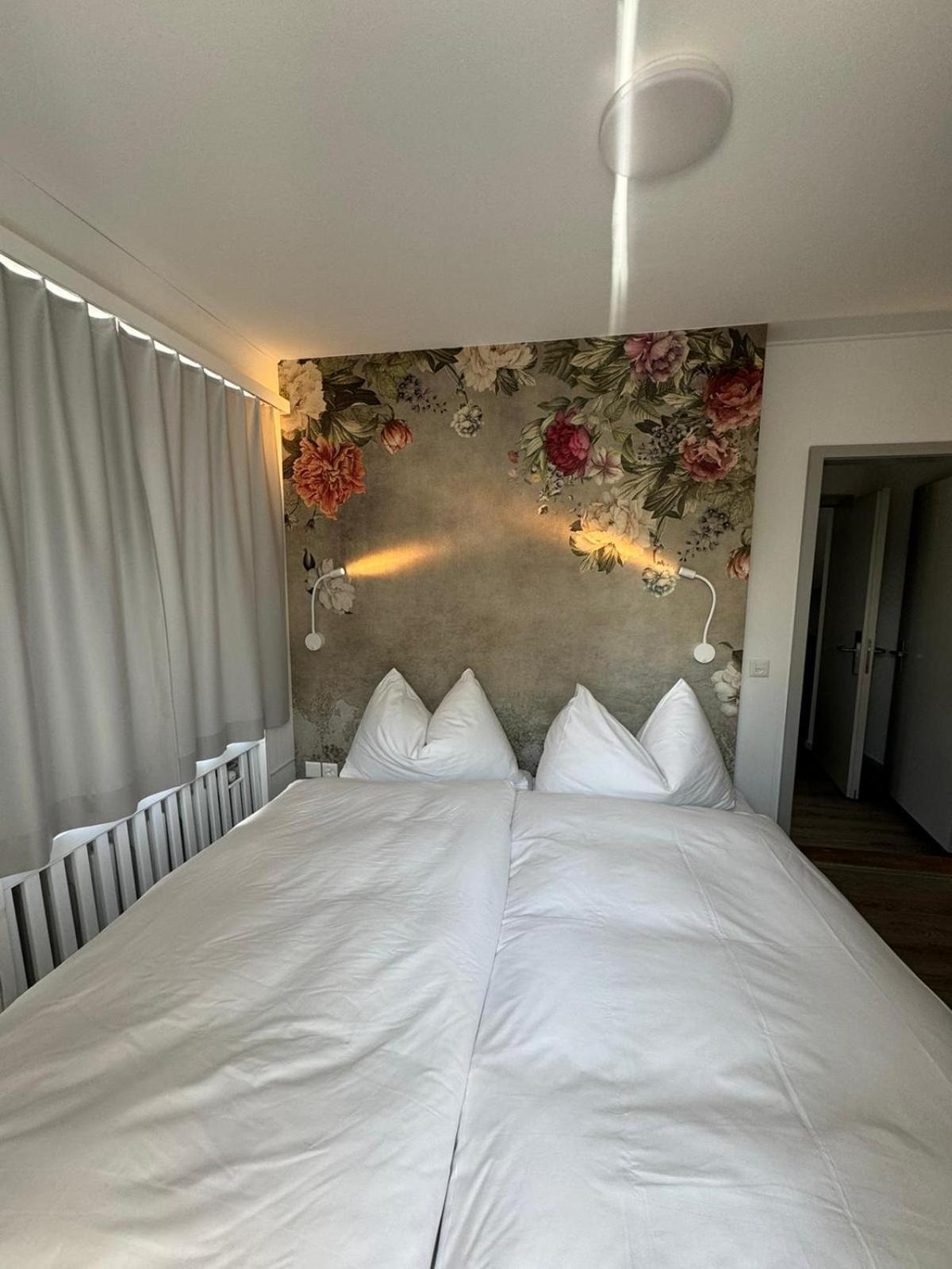 Double Room with Private Bathroom photo 3