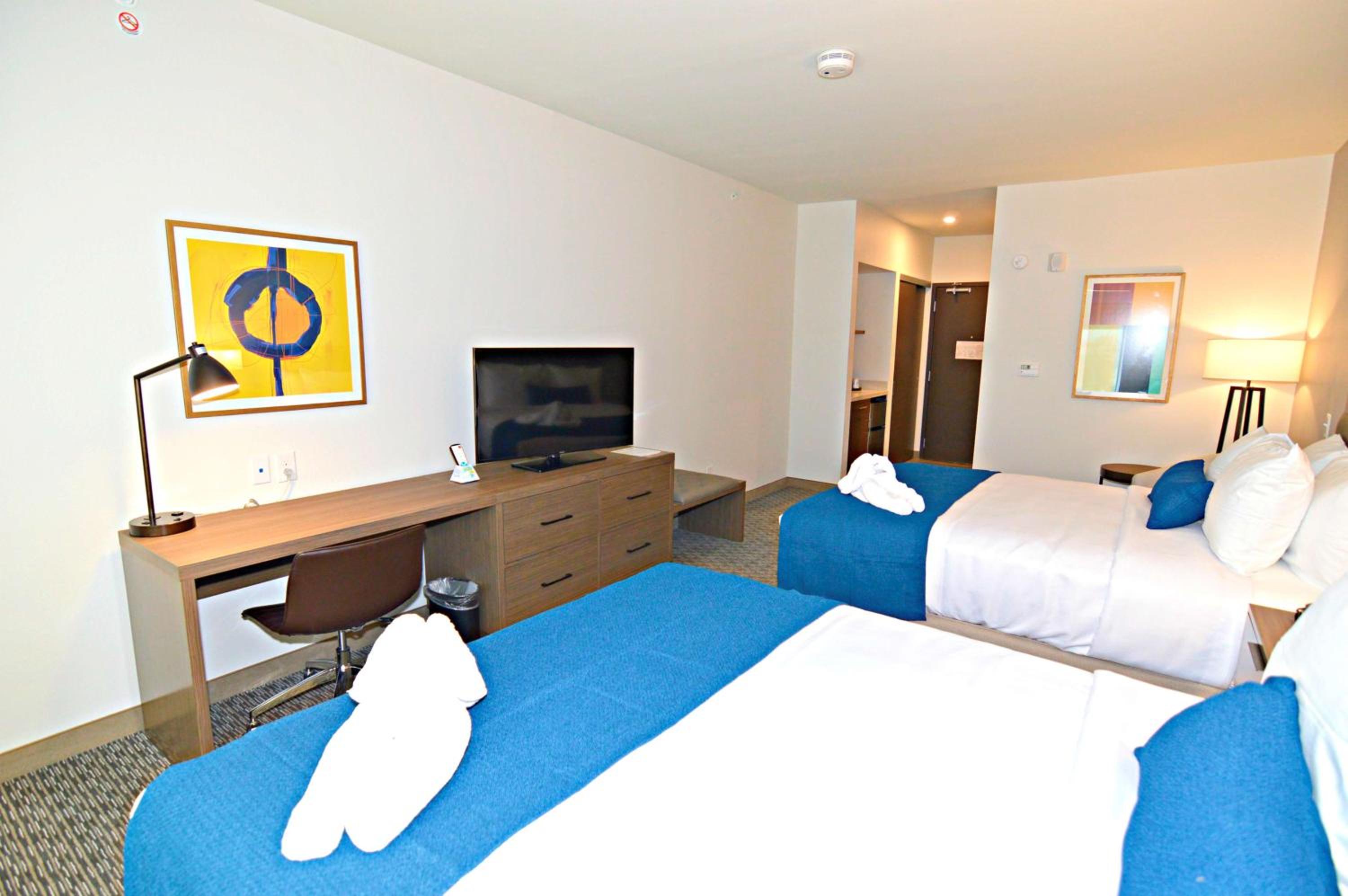 Queen Room with Two Queen Beds - Disability Access
