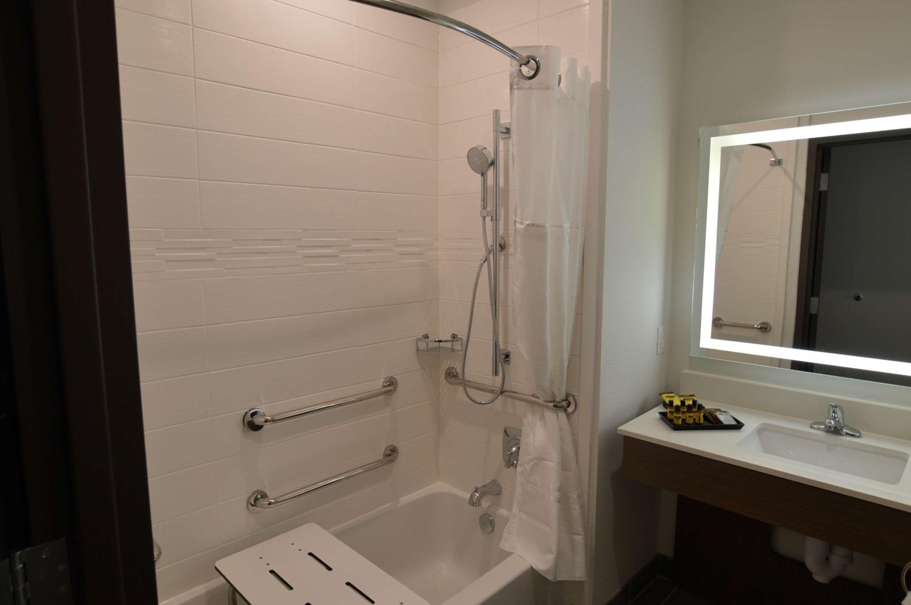 King Room - Disability Access
