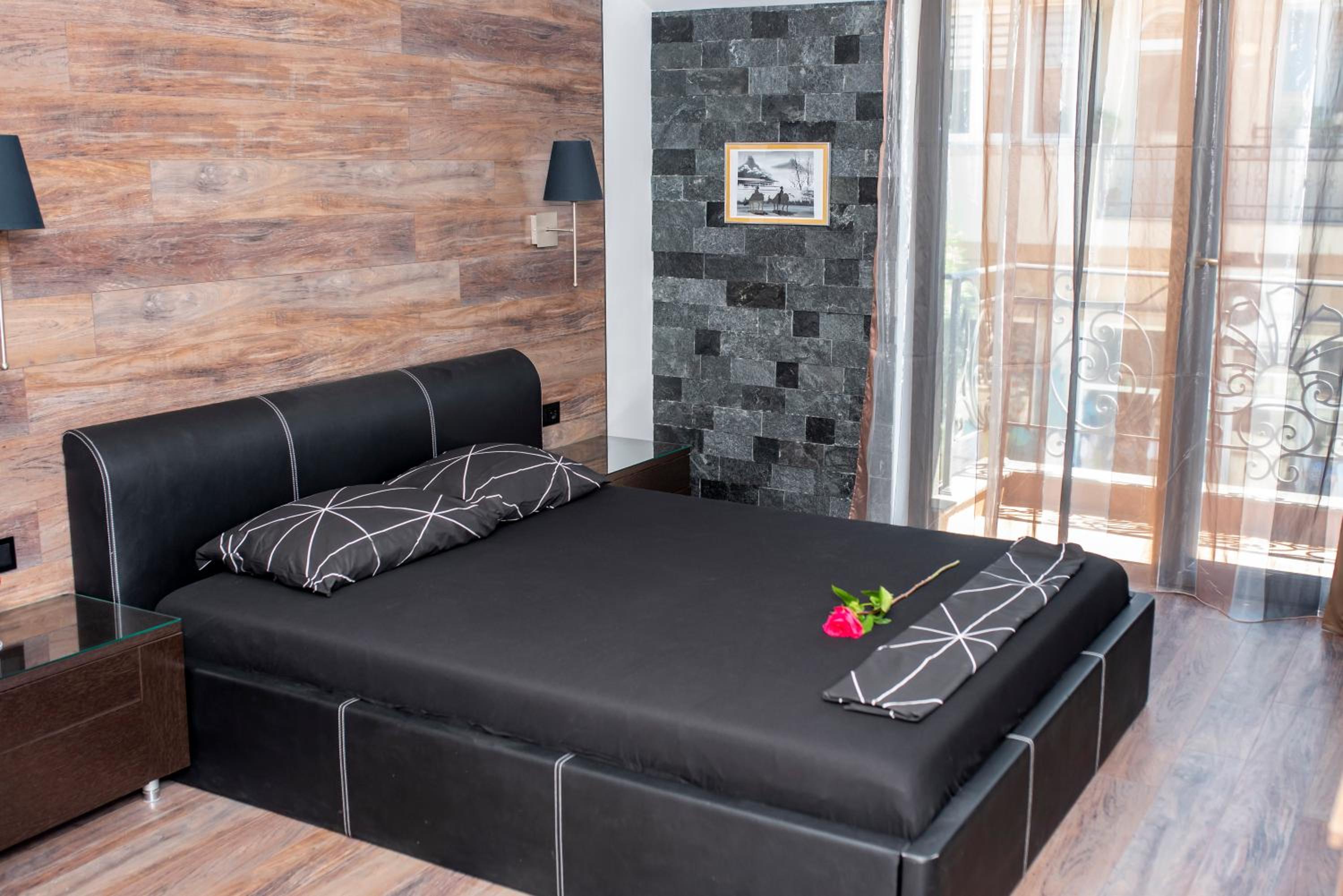 Two-Bedroom Apartment with Terrace photo 1