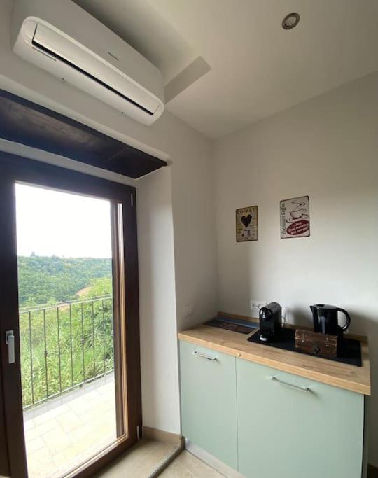 One-Bedroom House photo 2