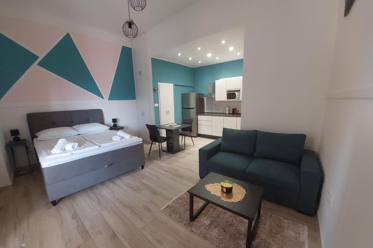 One-Bedroom Apartment