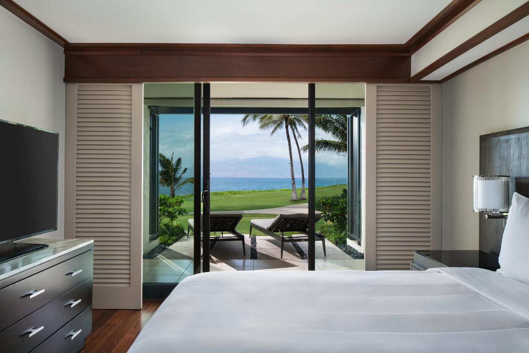 Oceanfront Sundeck Suite, 1 Bedroom Suite, 1 King