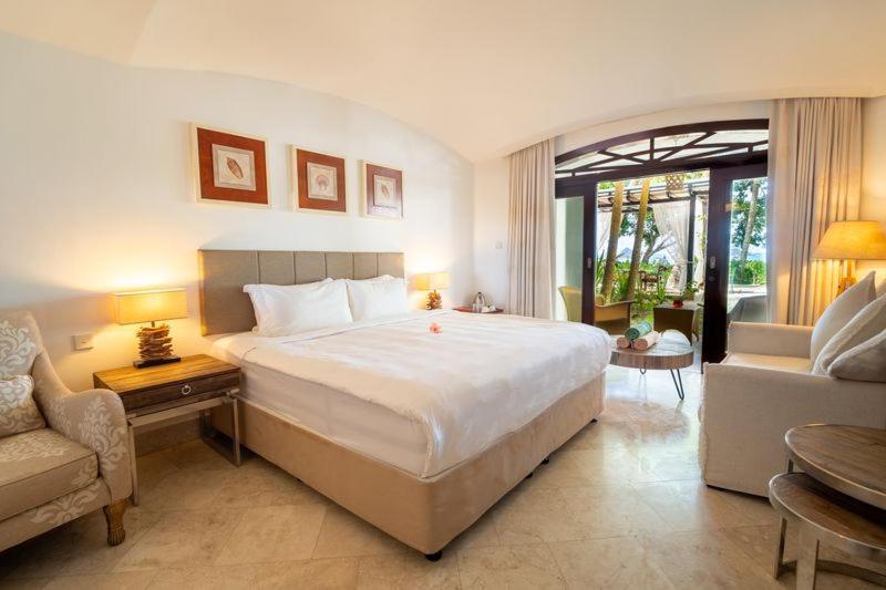 Deluxe Double Room with Sea View