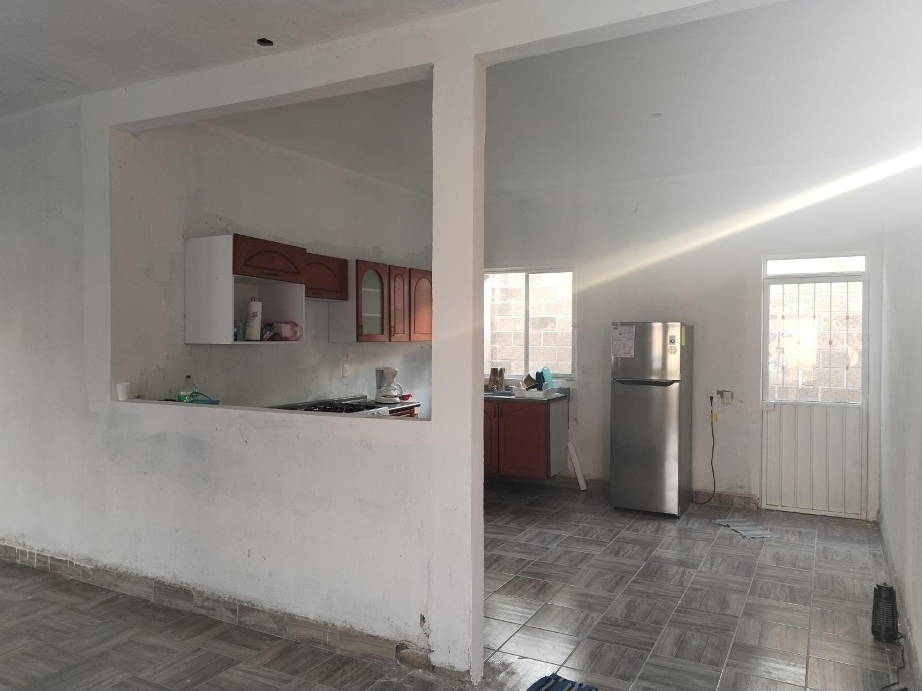 One-Bedroom House photo 2