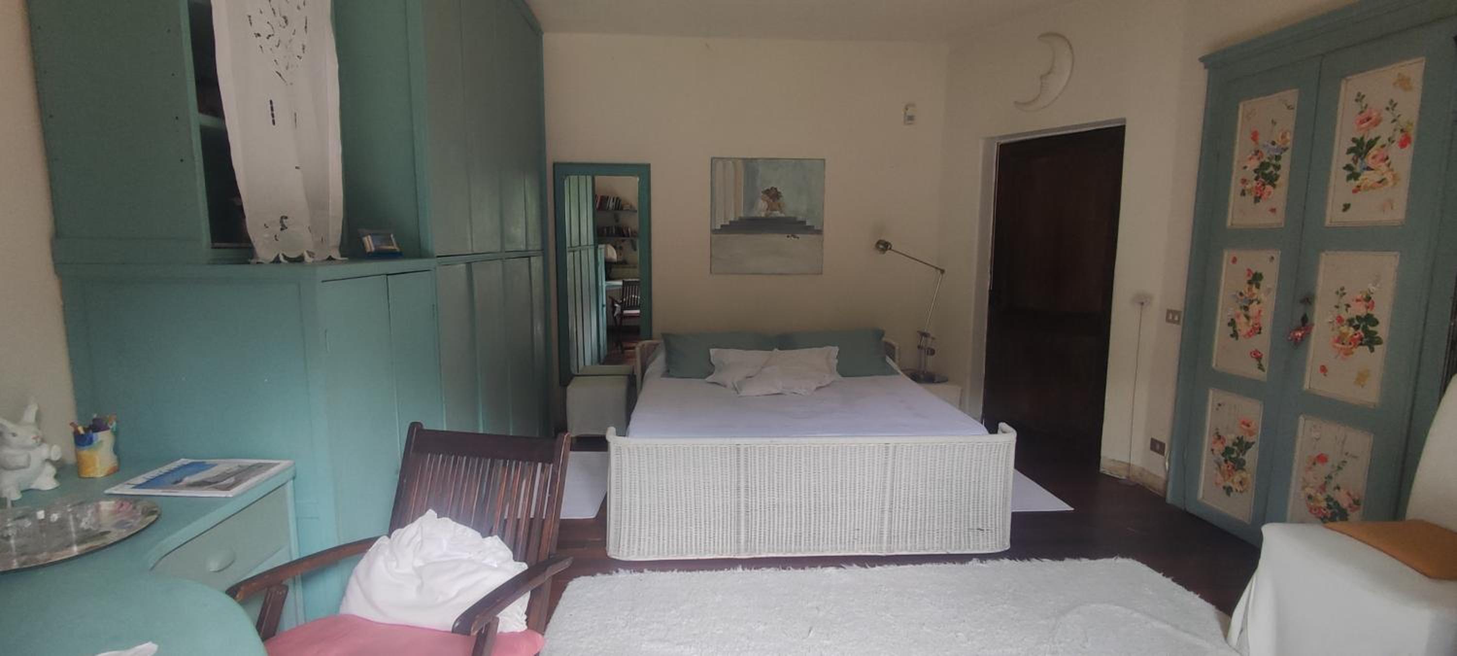 double bedroom with balcony photo 3