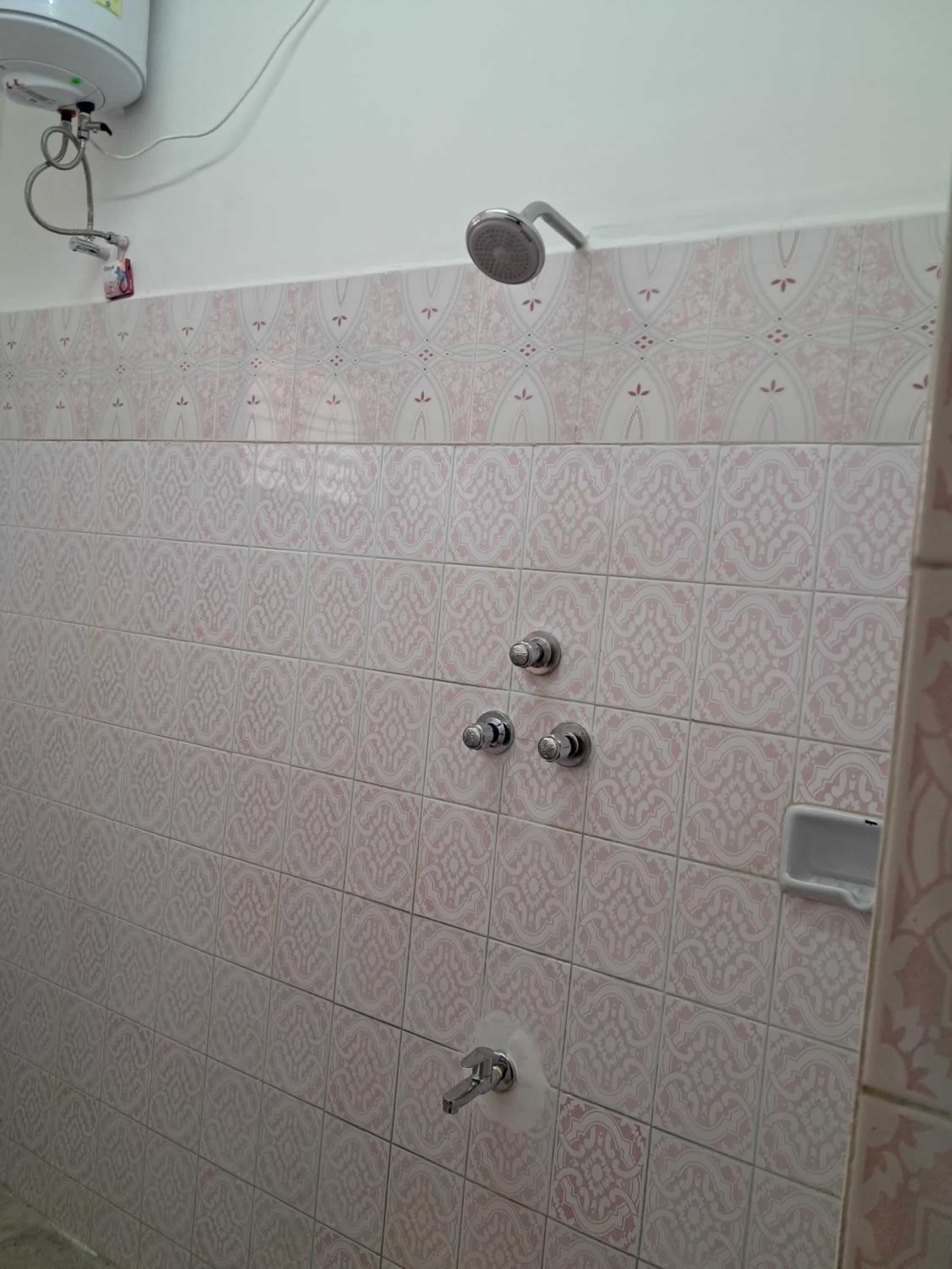 Double Room with Private Bathroom photo 3