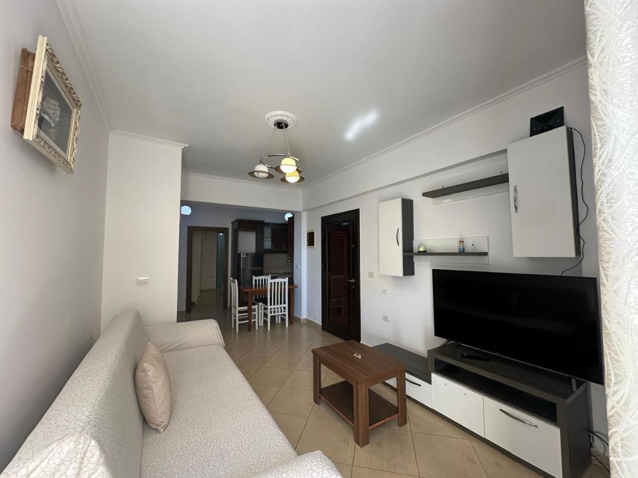 One-Bedroom Apartment With Bay View