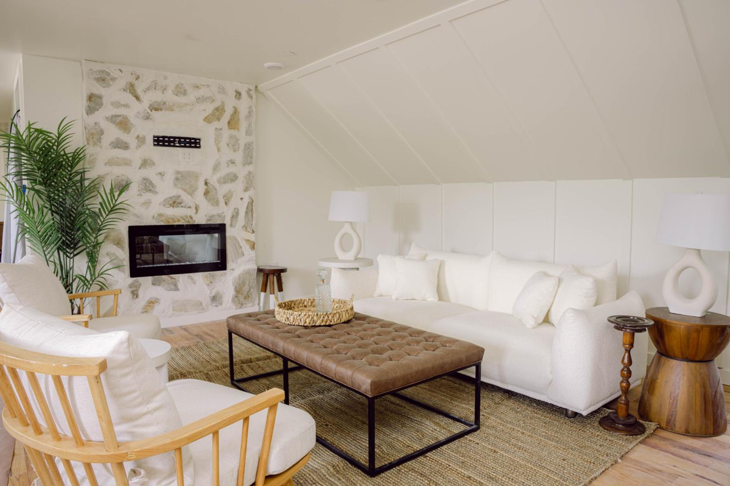 Two-Bedroom Suite