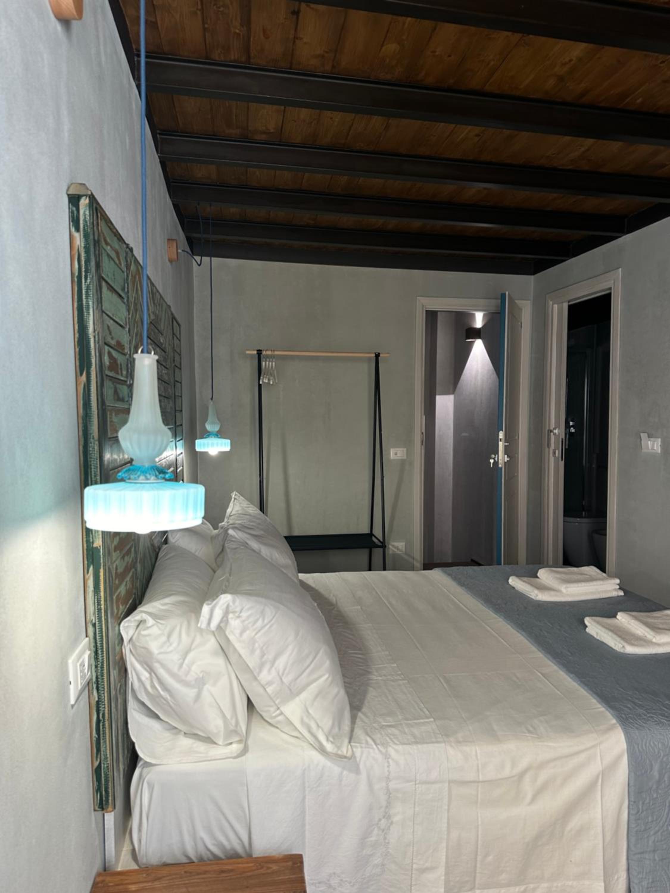 One-Bedroom Apartment with Sea View photo 3