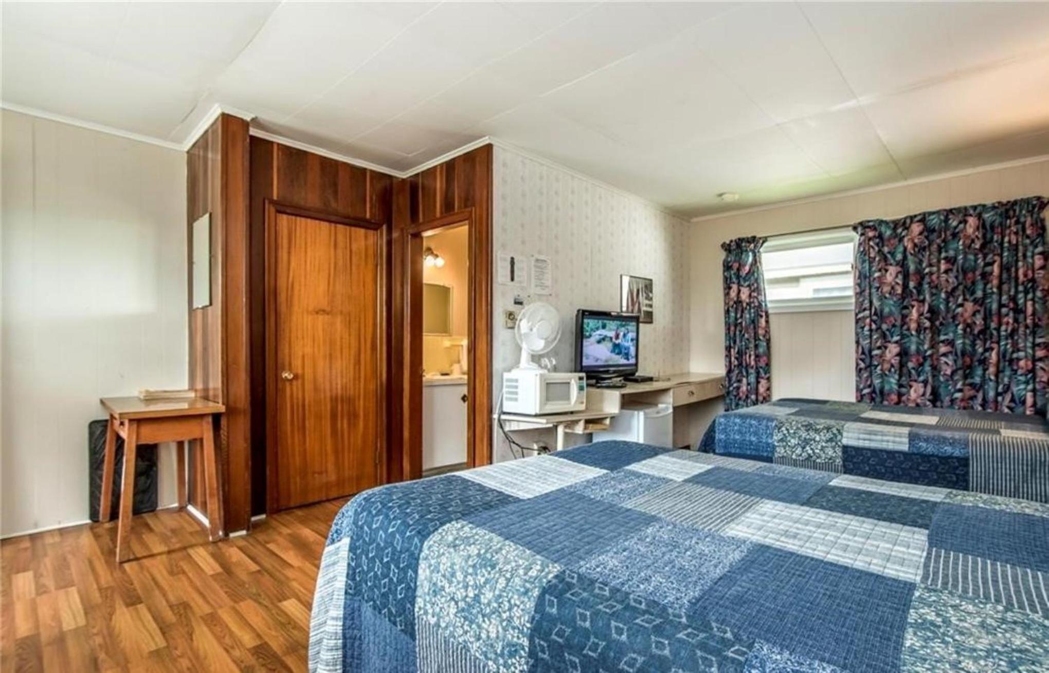Two double bed room photo 3